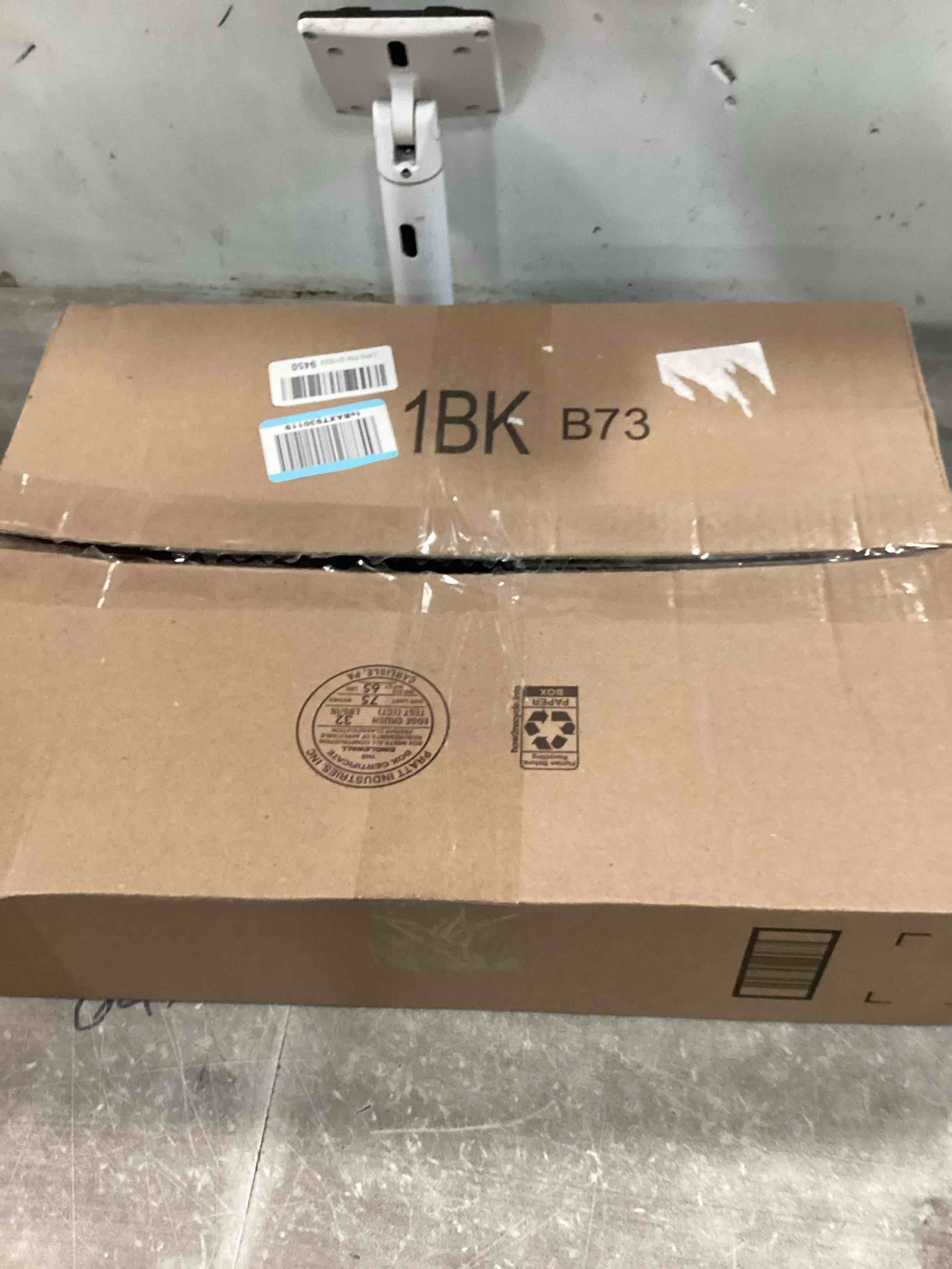 https://s3.amazonaws.com/lotting-images-prod/bidfta/TEA3558659_1751050182042.jpeg