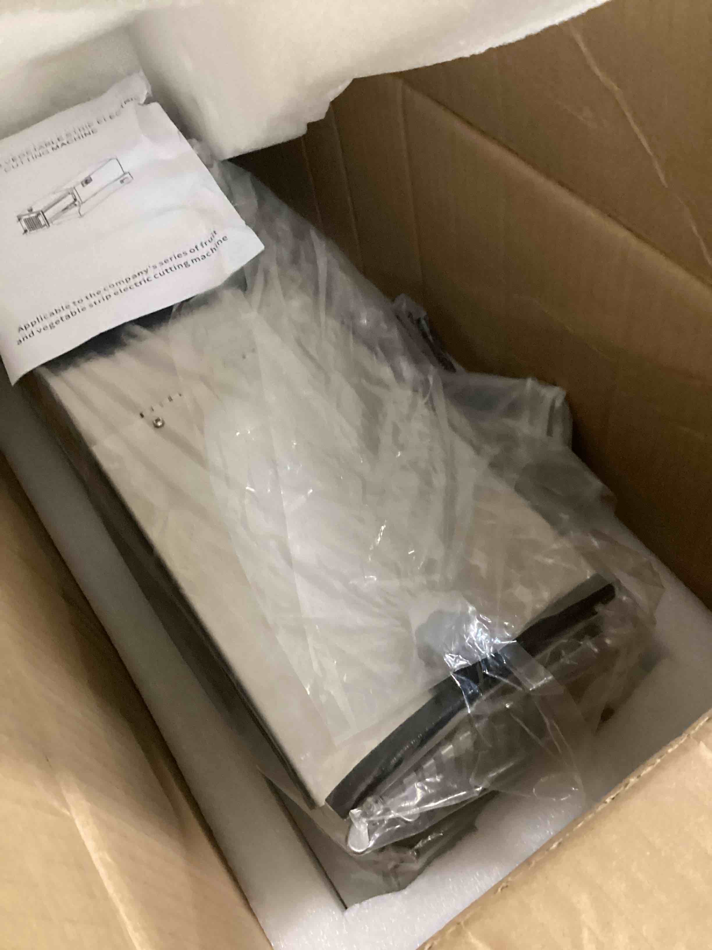 https://s3.amazonaws.com/lotting-images-prod/bidfta/TEA3558673_1751285295610.jpeg