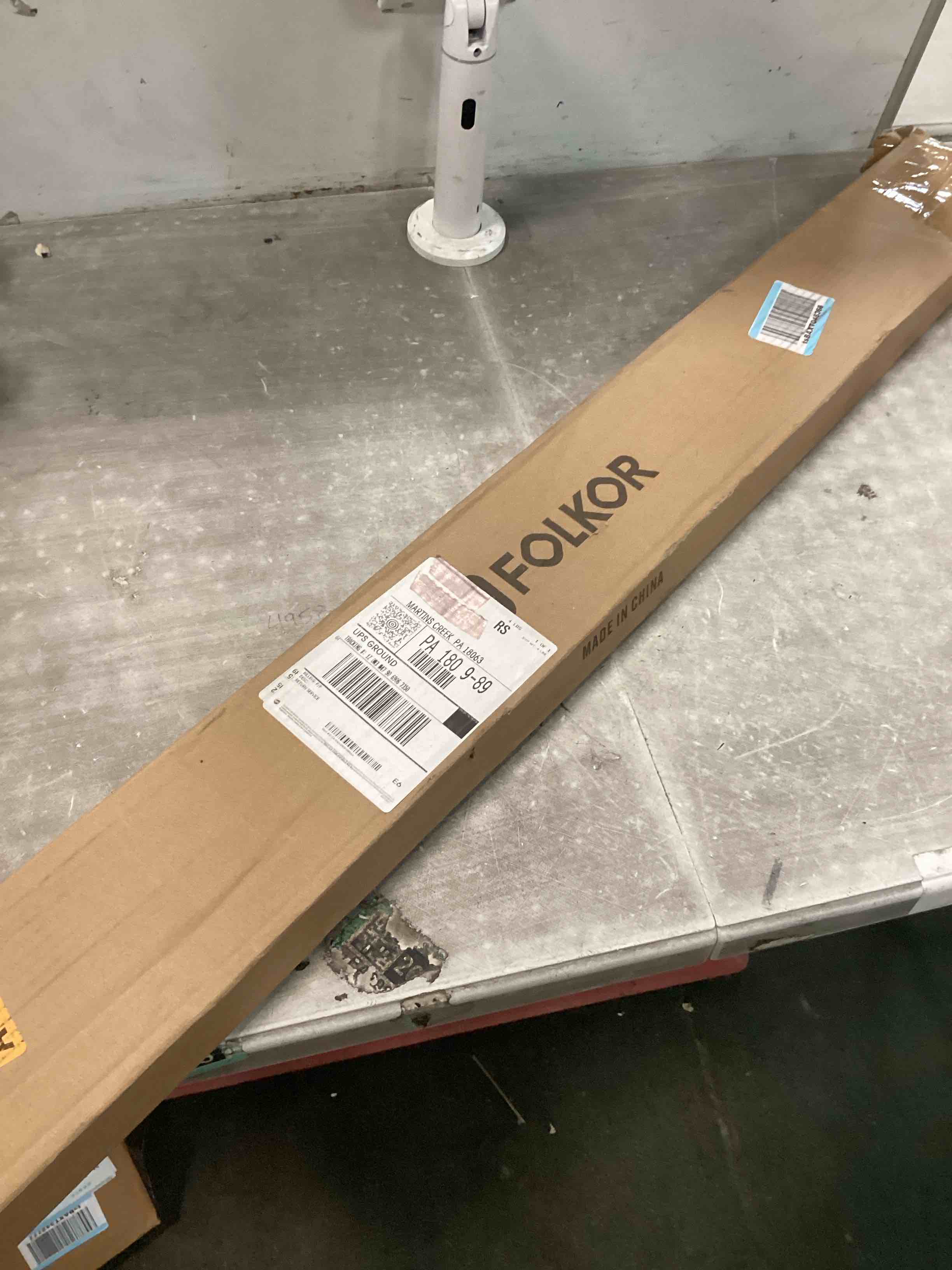 https://s3.amazonaws.com/lotting-images-prod/bidfta/TEA3558702_1751287451021.jpeg