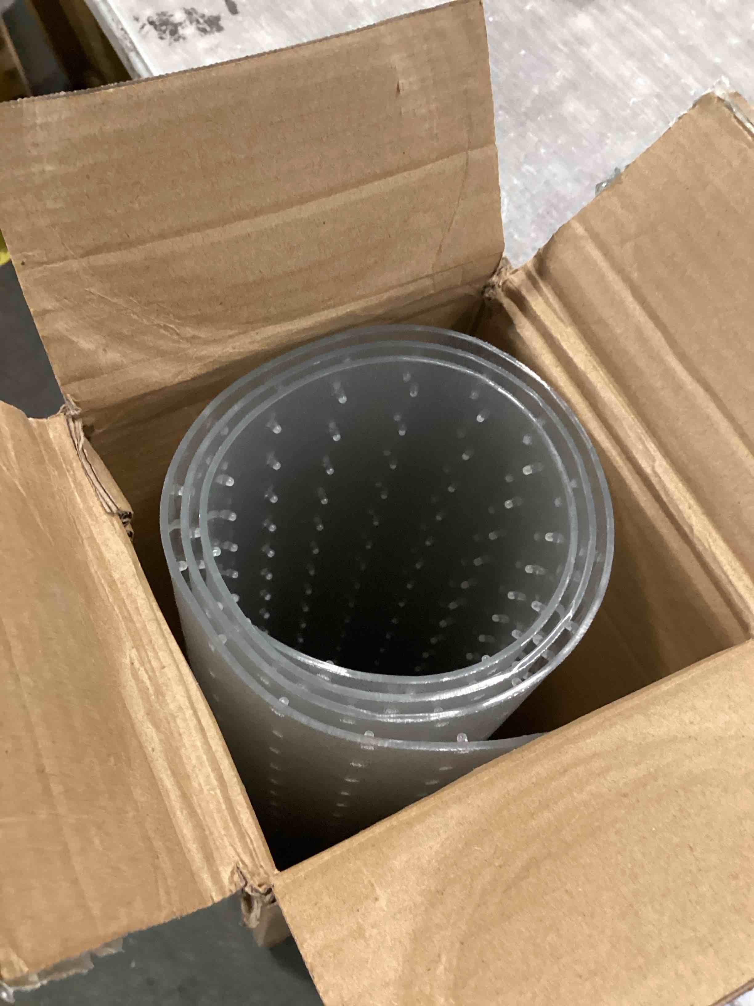 https://s3.amazonaws.com/lotting-images-prod/bidfta/TEA3558740_1751290479509.jpeg