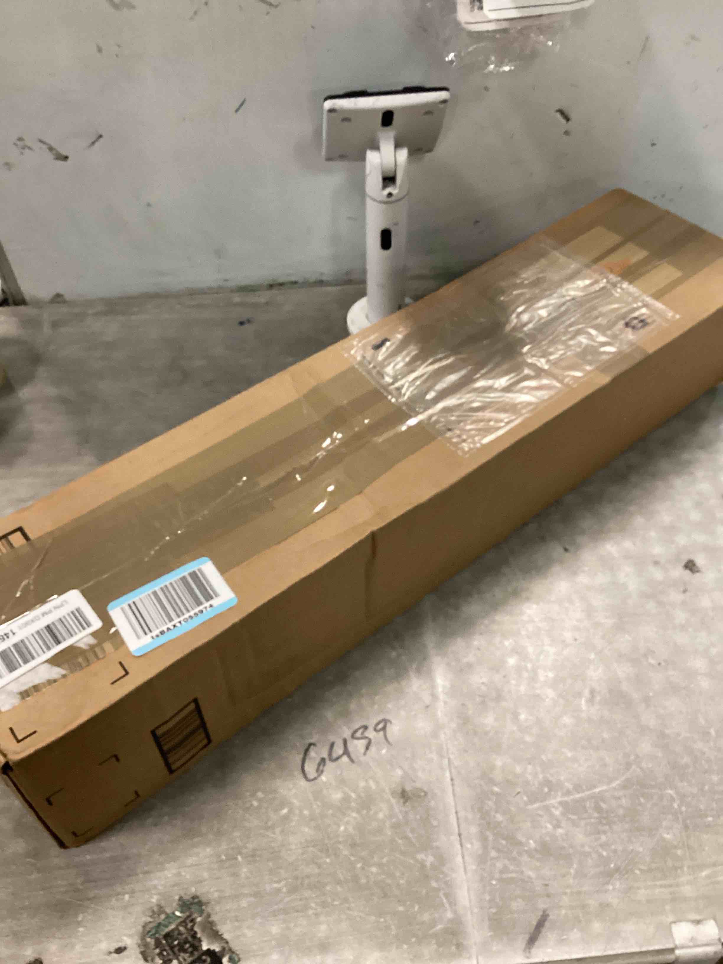 https://s3.amazonaws.com/lotting-images-prod/bidfta/TEA3558794_1751295981586.jpeg