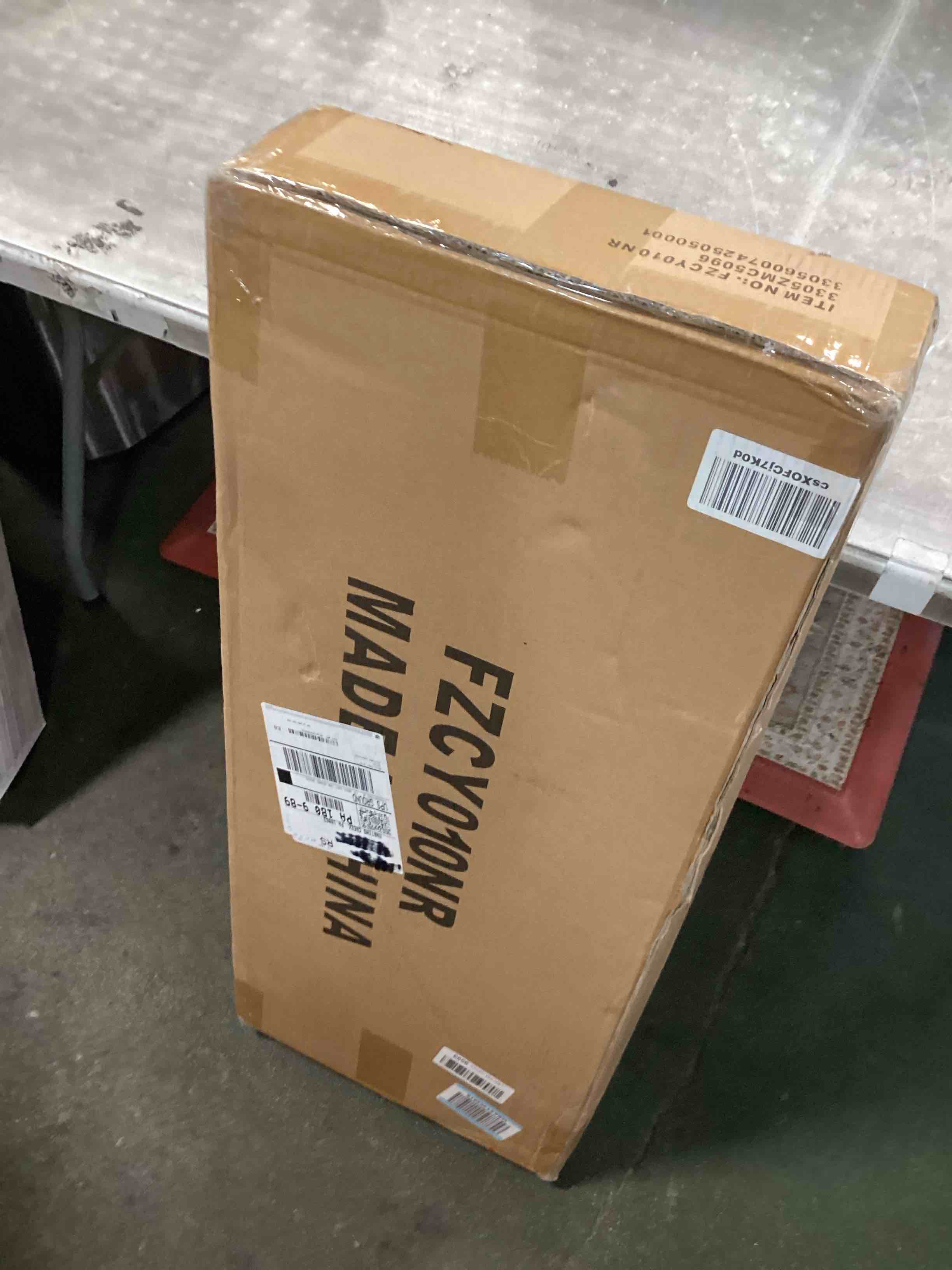 https://s3.amazonaws.com/lotting-images-prod/bidfta/TEA3558798_1751296229718.jpeg