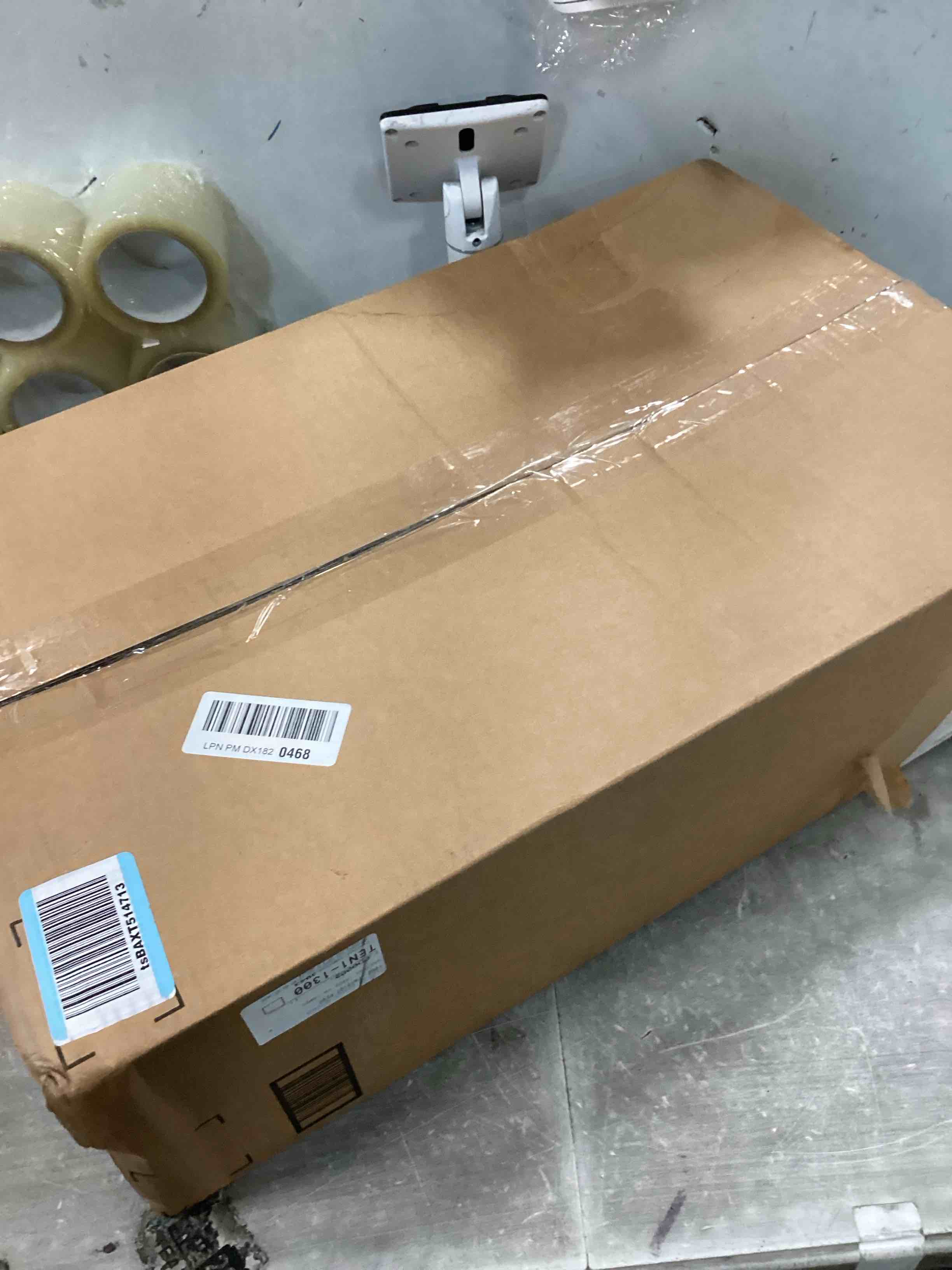 https://s3.amazonaws.com/lotting-images-prod/bidfta/TEA3558856_1751303920010.jpeg