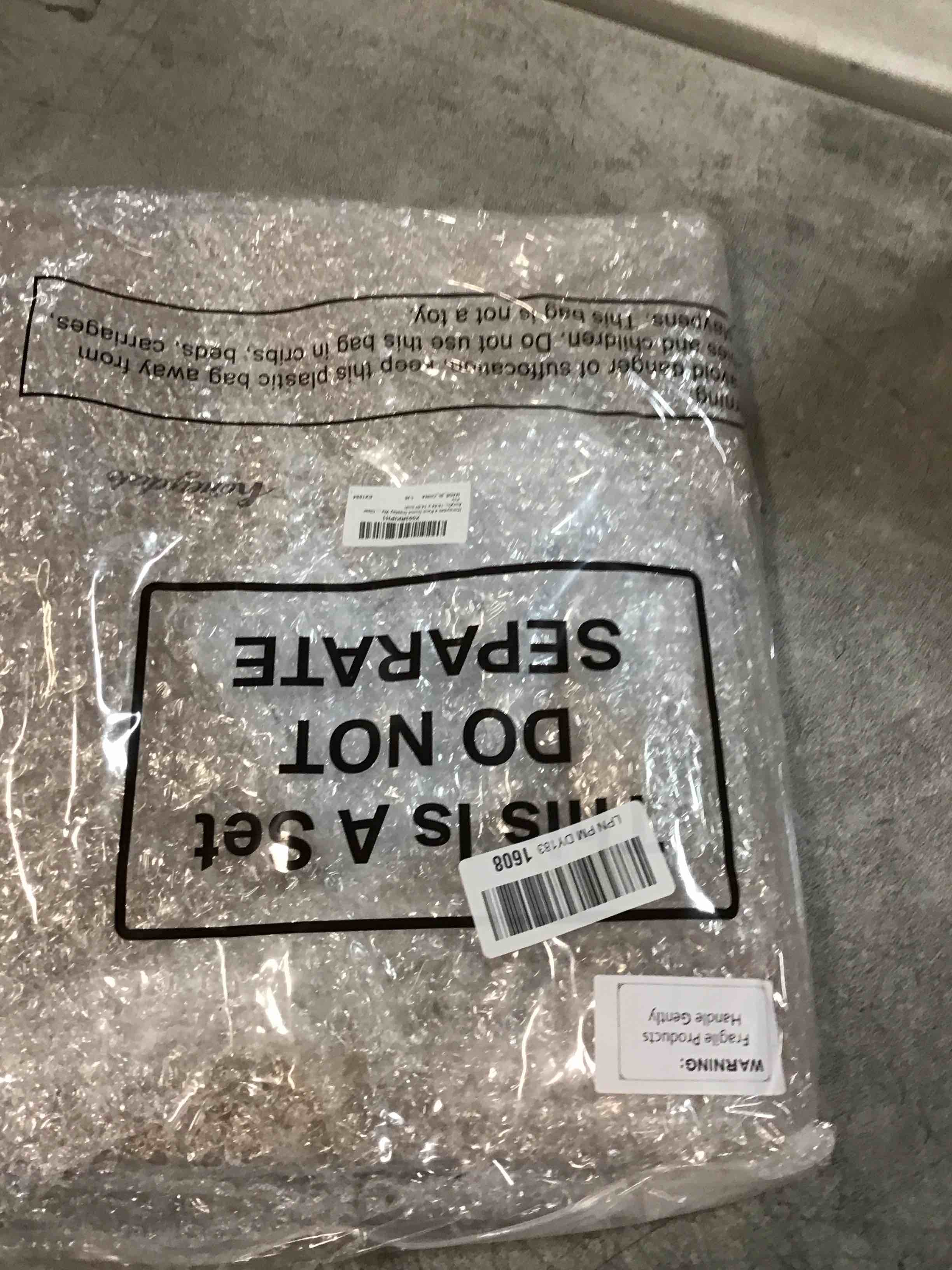 https://s3.amazonaws.com/lotting-images-prod/bidfta/TEA3559087_1751293636200.jpeg