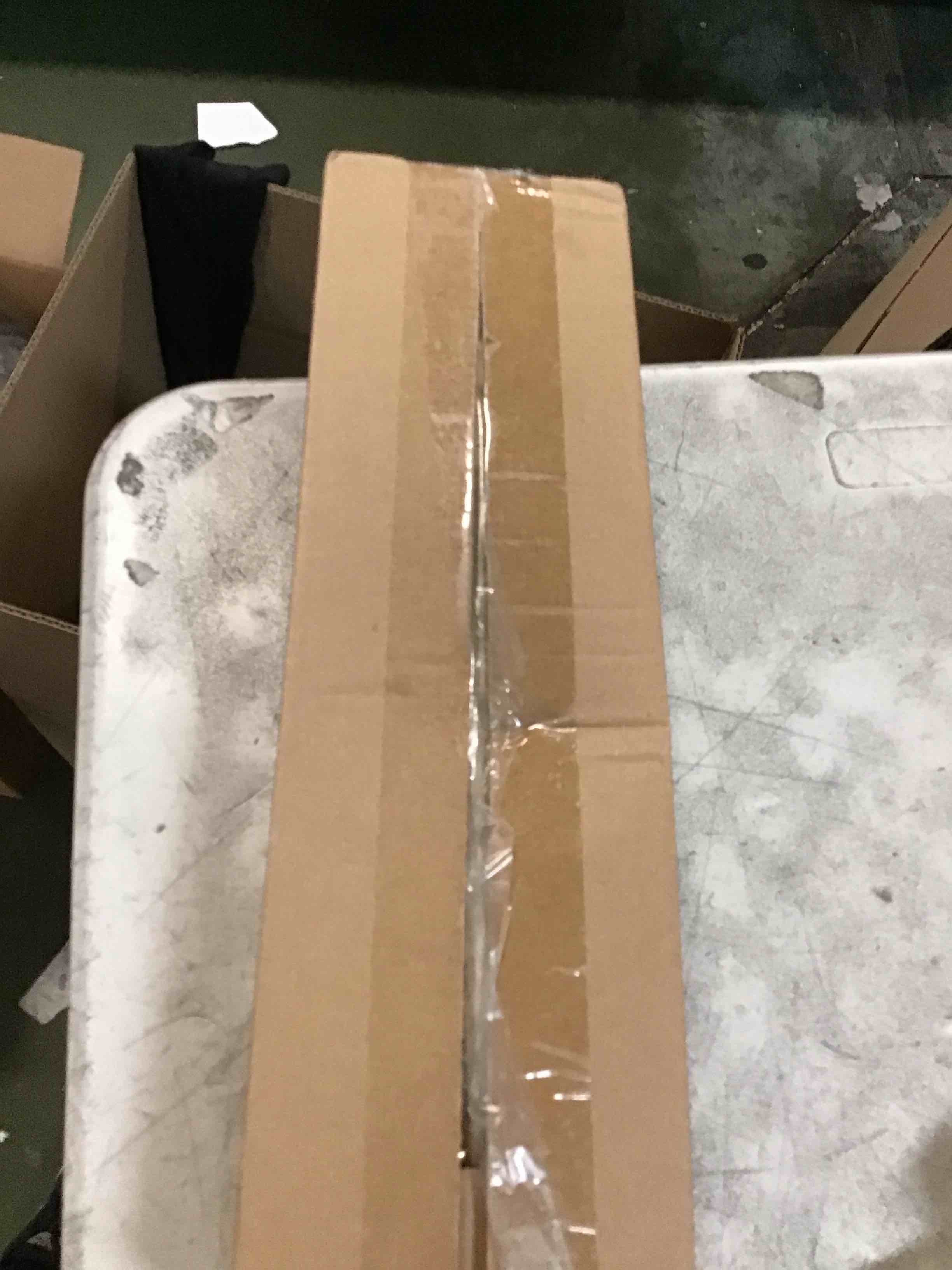 https://s3.amazonaws.com/lotting-images-prod/bidfta/TEA3559103_1751295115211.jpeg
