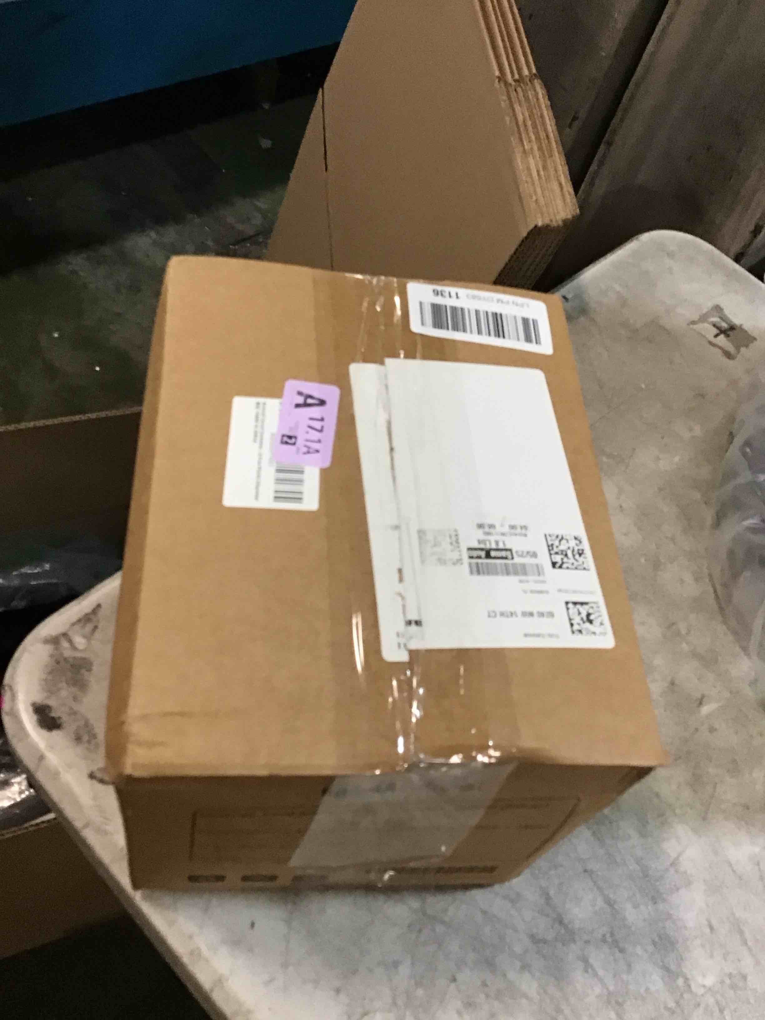 https://s3.amazonaws.com/lotting-images-prod/bidfta/TEA3559118_1751296196207.jpeg