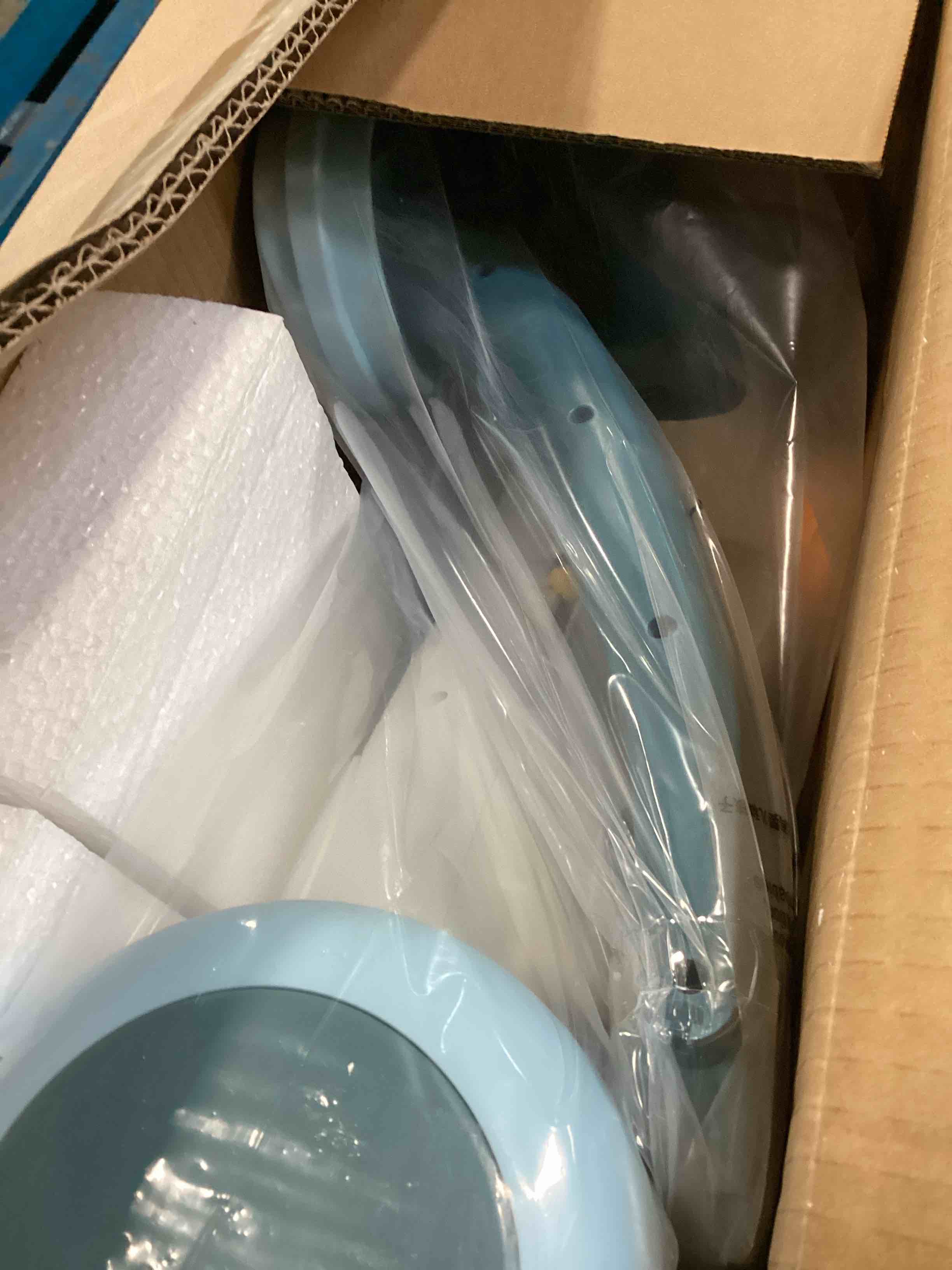https://s3.amazonaws.com/lotting-images-prod/bidfta/TEA3565308_1749829764568.jpeg