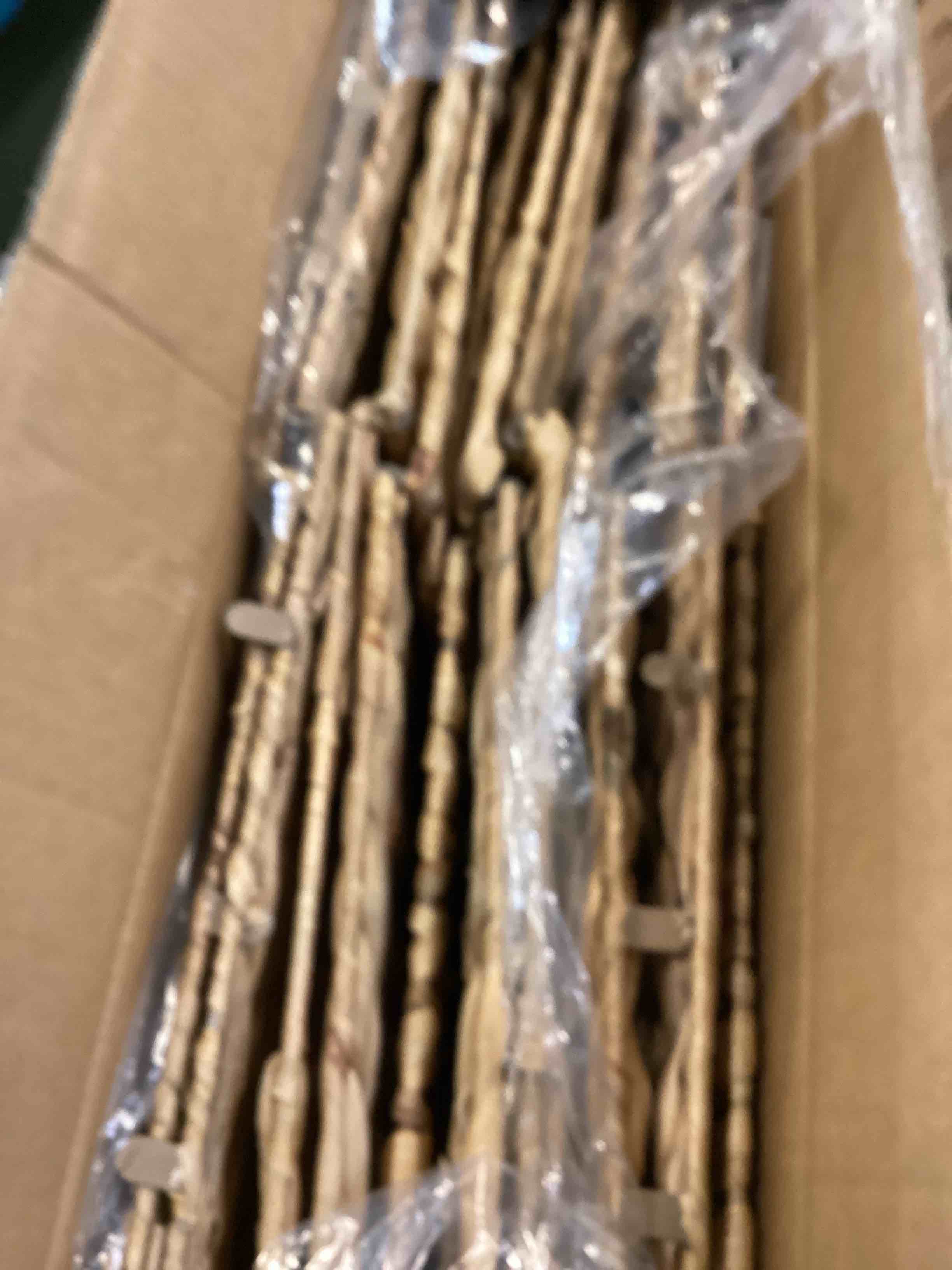 https://s3.amazonaws.com/lotting-images-prod/bidfta/TEA3565380_1749837736306.jpeg