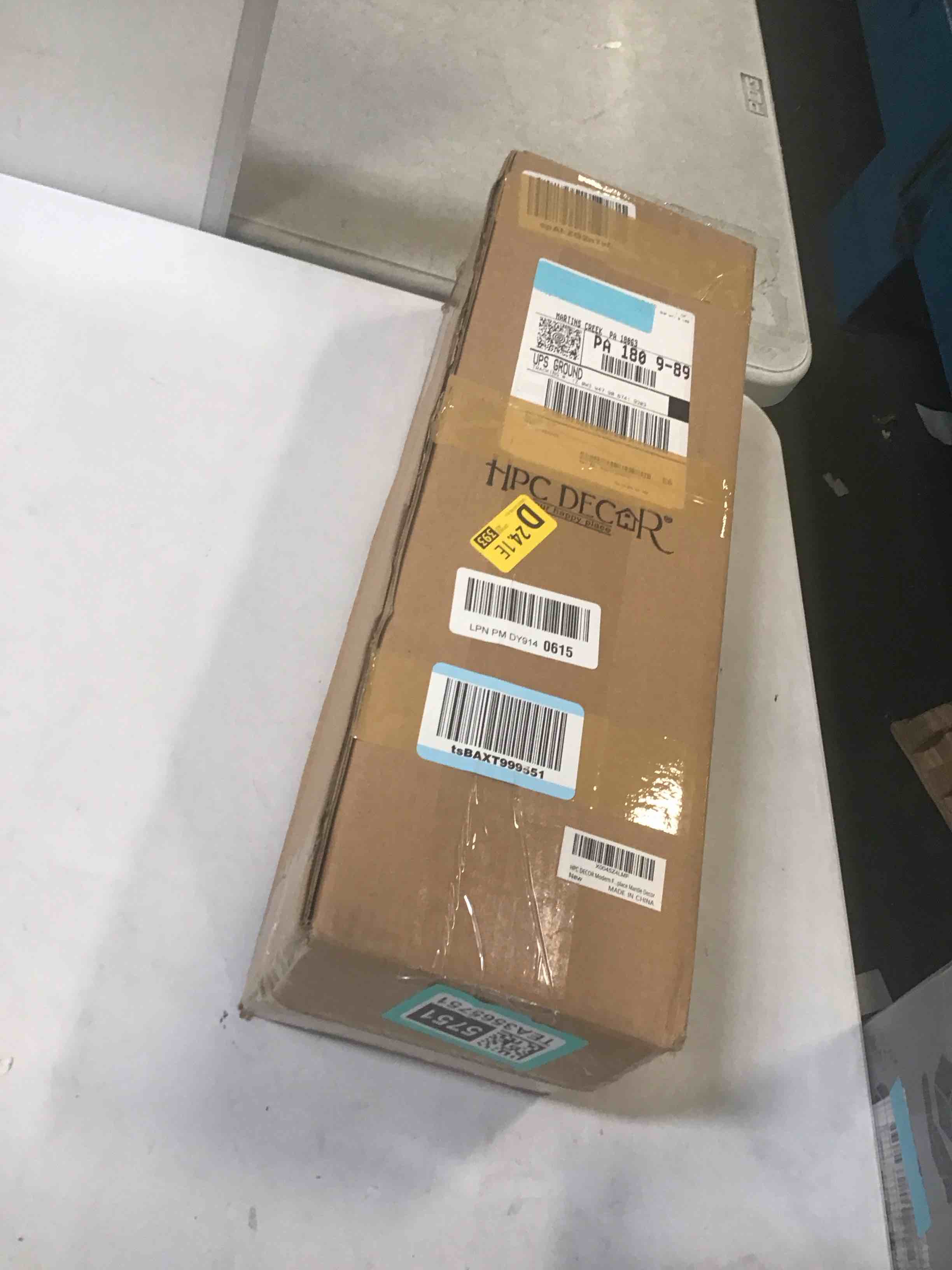 https://s3.amazonaws.com/lotting-images-prod/bidfta/TEA3565751_1750260196912.jpeg