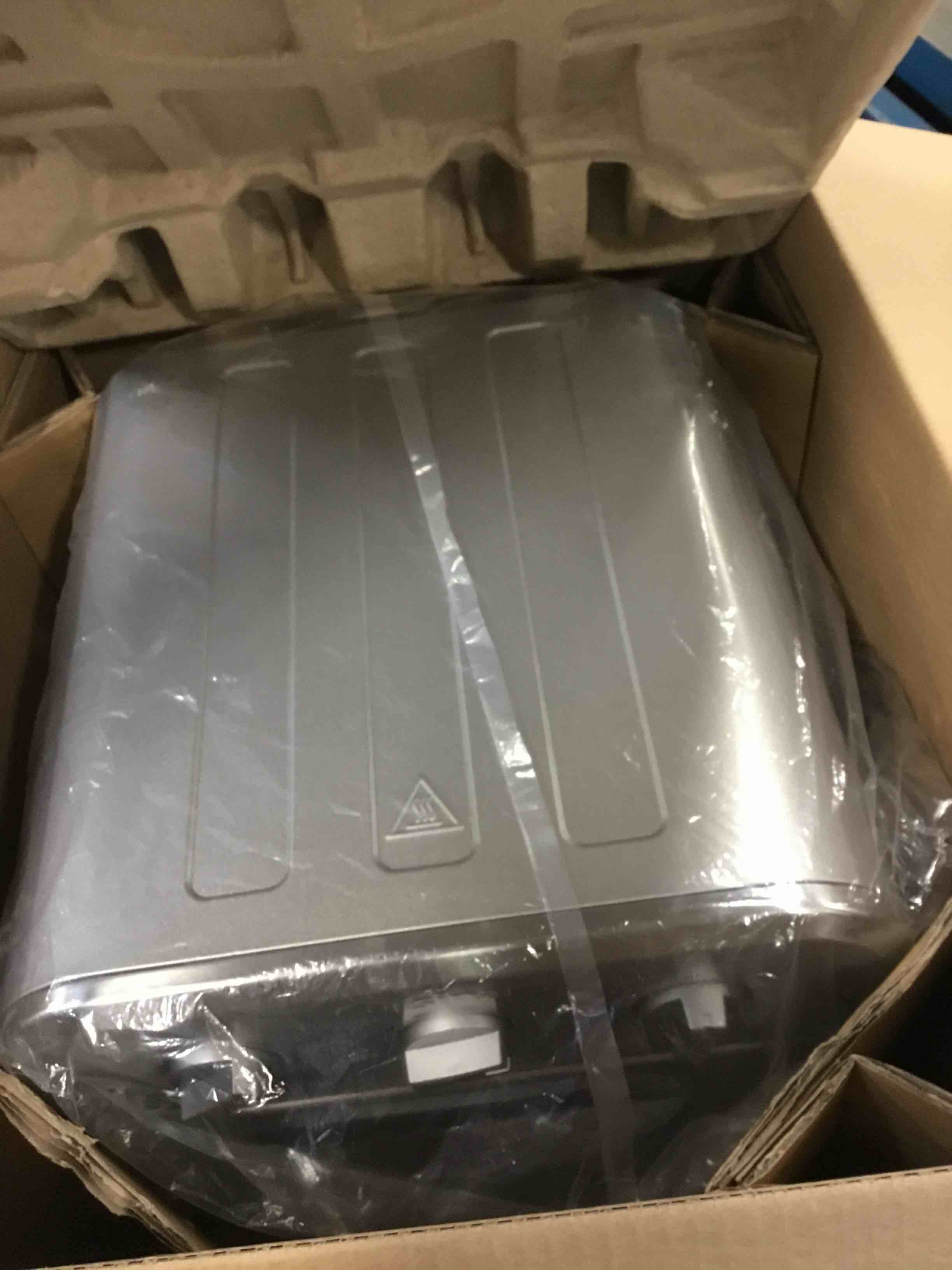 https://s3.amazonaws.com/lotting-images-prod/bidfta/TEA3565924_1750336549355.jpeg