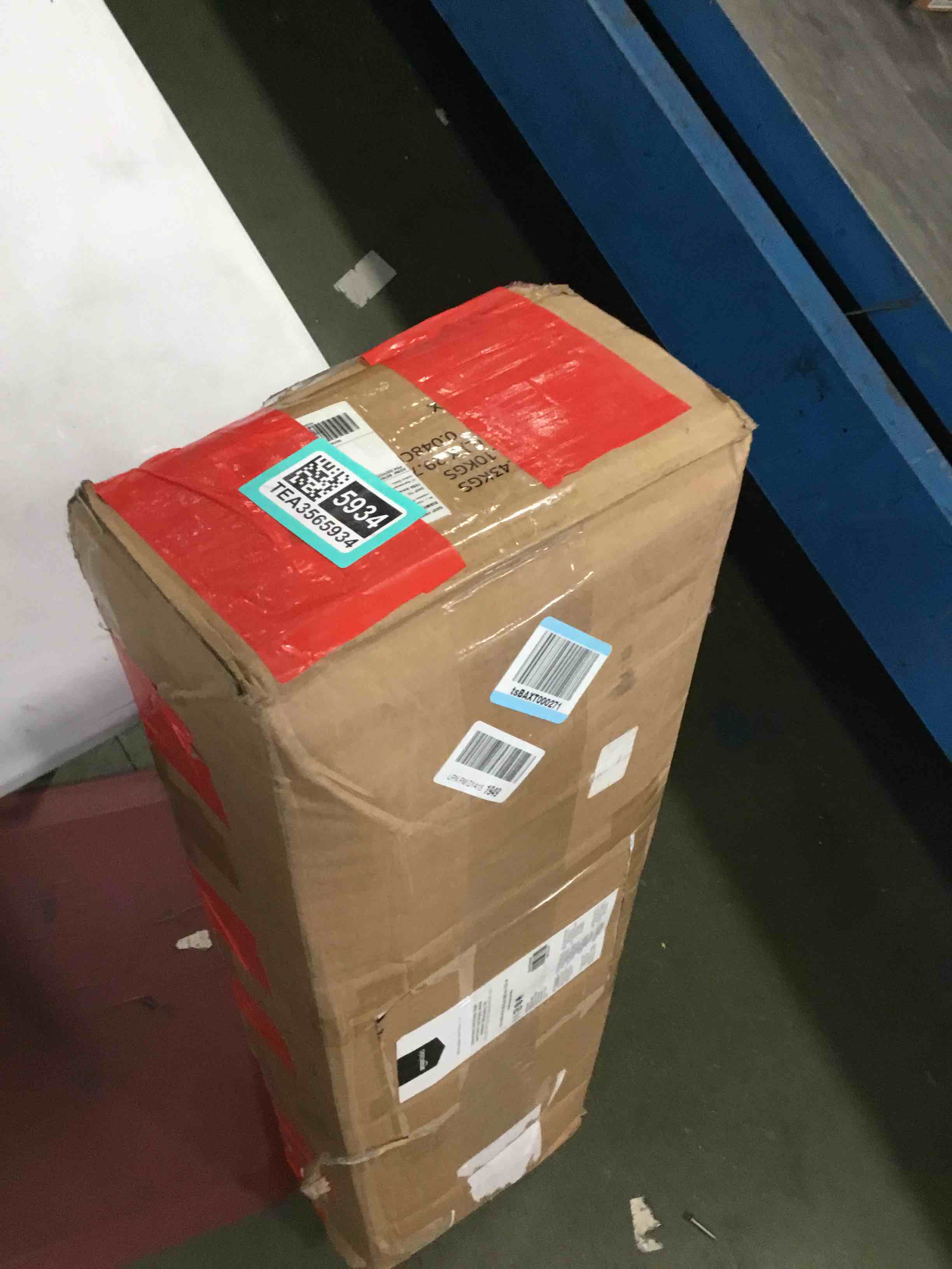 https://s3.amazonaws.com/lotting-images-prod/bidfta/TEA3565934_1750335572712.jpeg