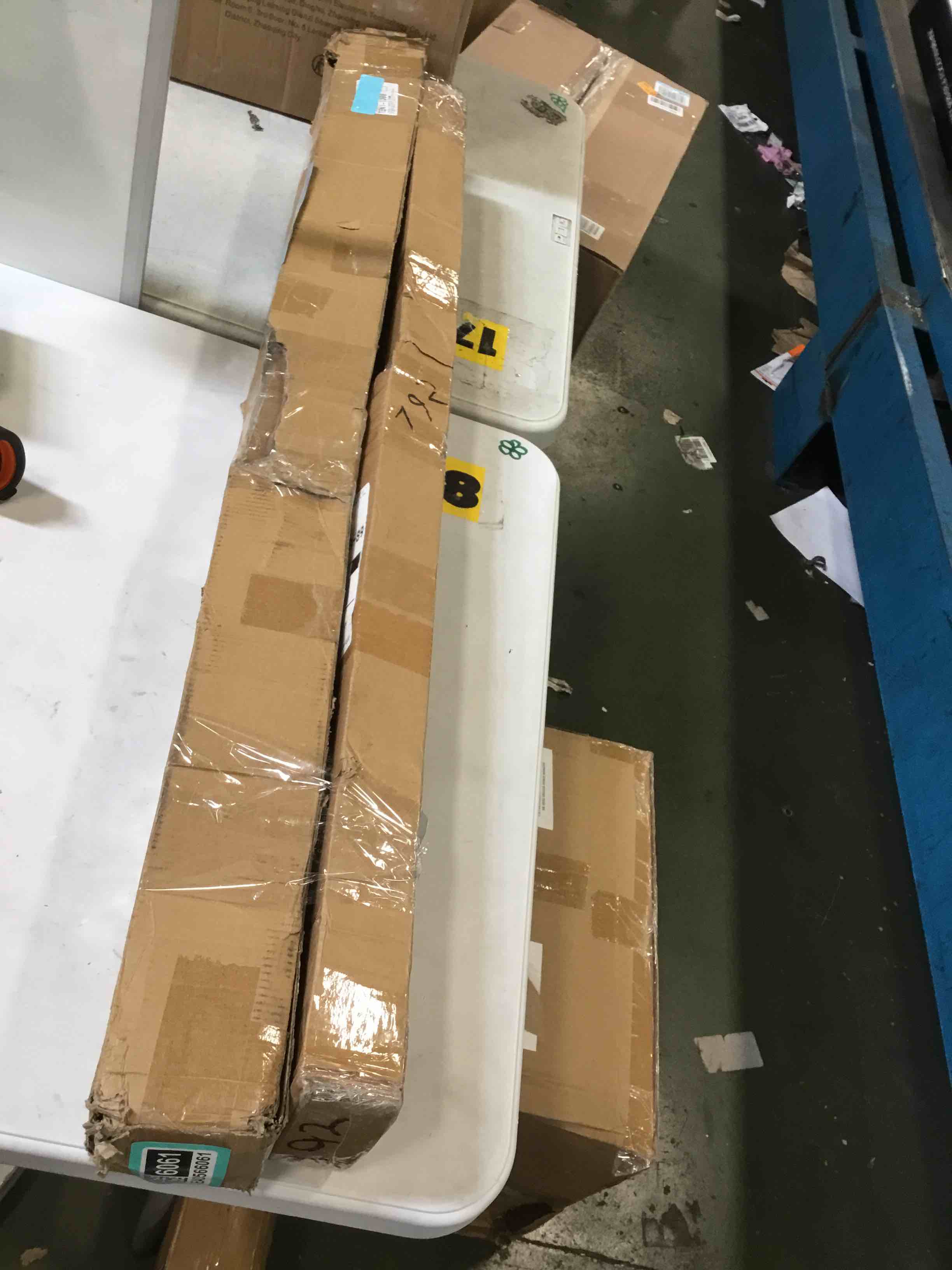 https://s3.amazonaws.com/lotting-images-prod/bidfta/TEA3566061_1750356716052.jpeg