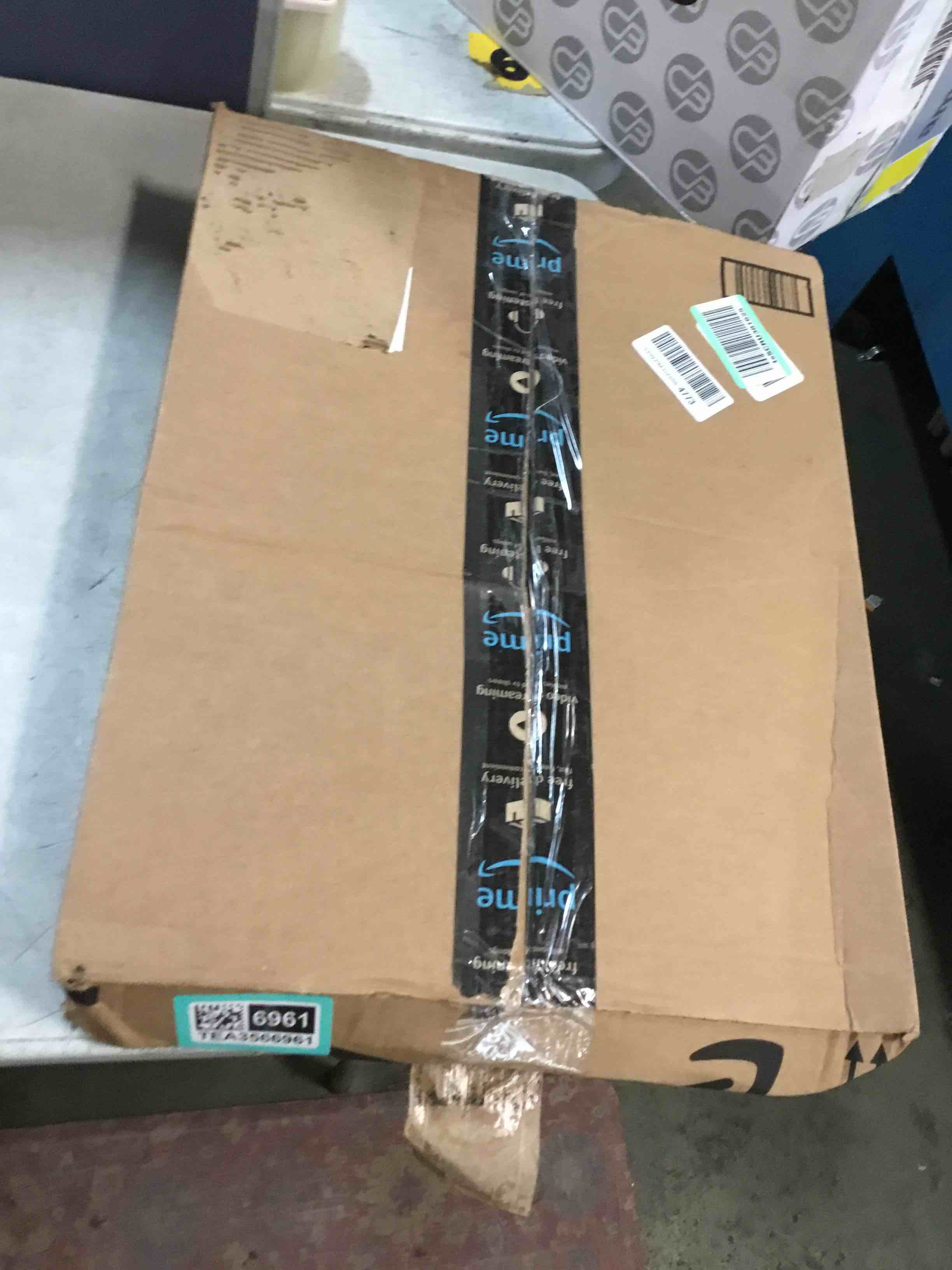 https://s3.amazonaws.com/lotting-images-prod/bidfta/TEA3566961_1750941370659.jpeg