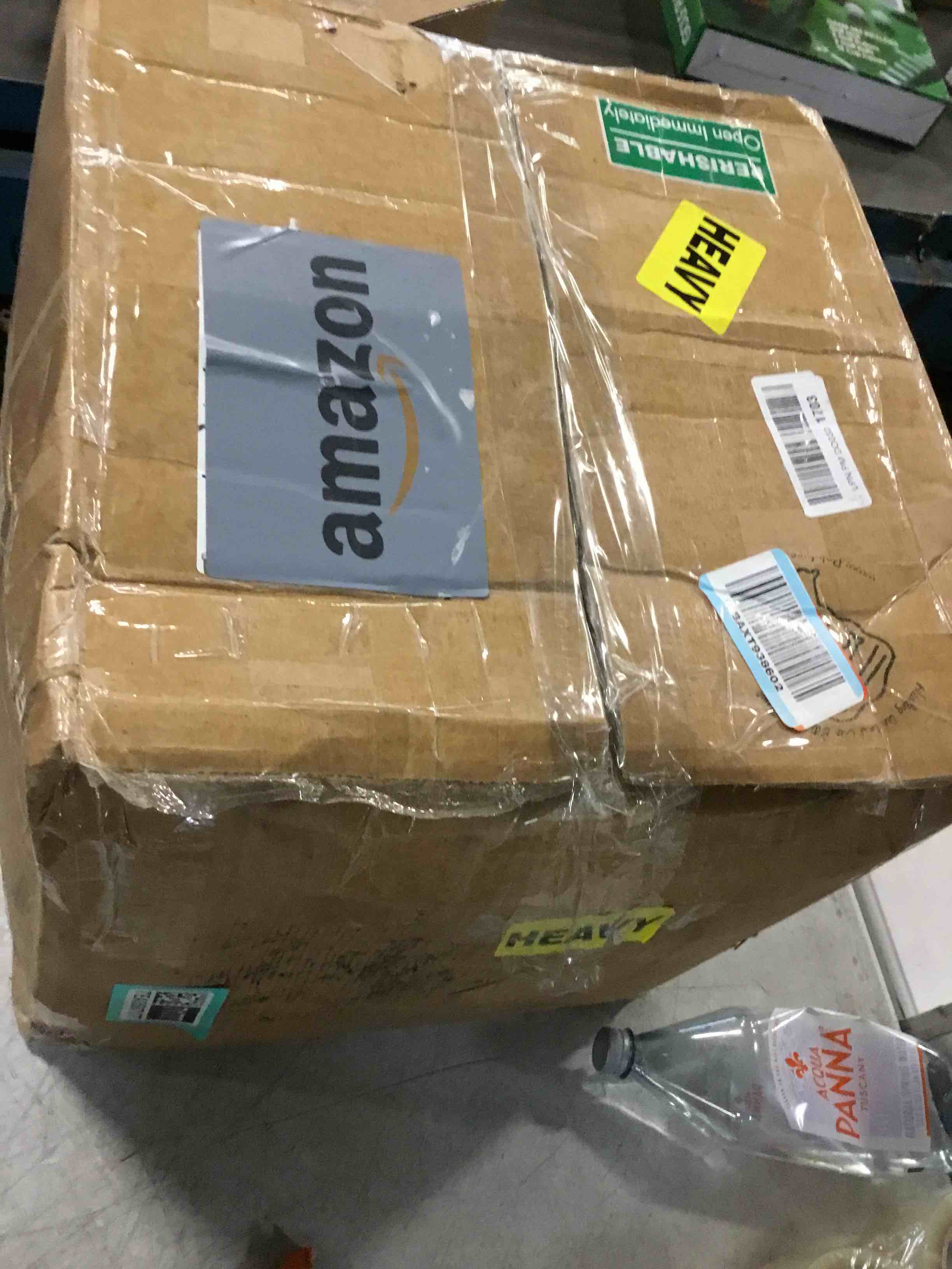 https://s3.amazonaws.com/lotting-images-prod/bidfta/TEA3567177_1751028211337.jpeg