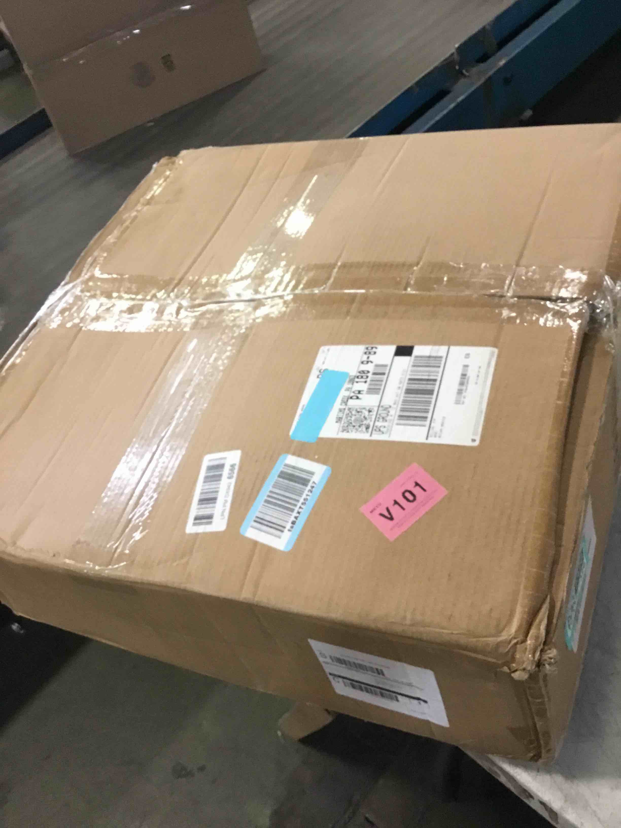 https://s3.amazonaws.com/lotting-images-prod/bidfta/TEA3567326_1751054025722.jpeg