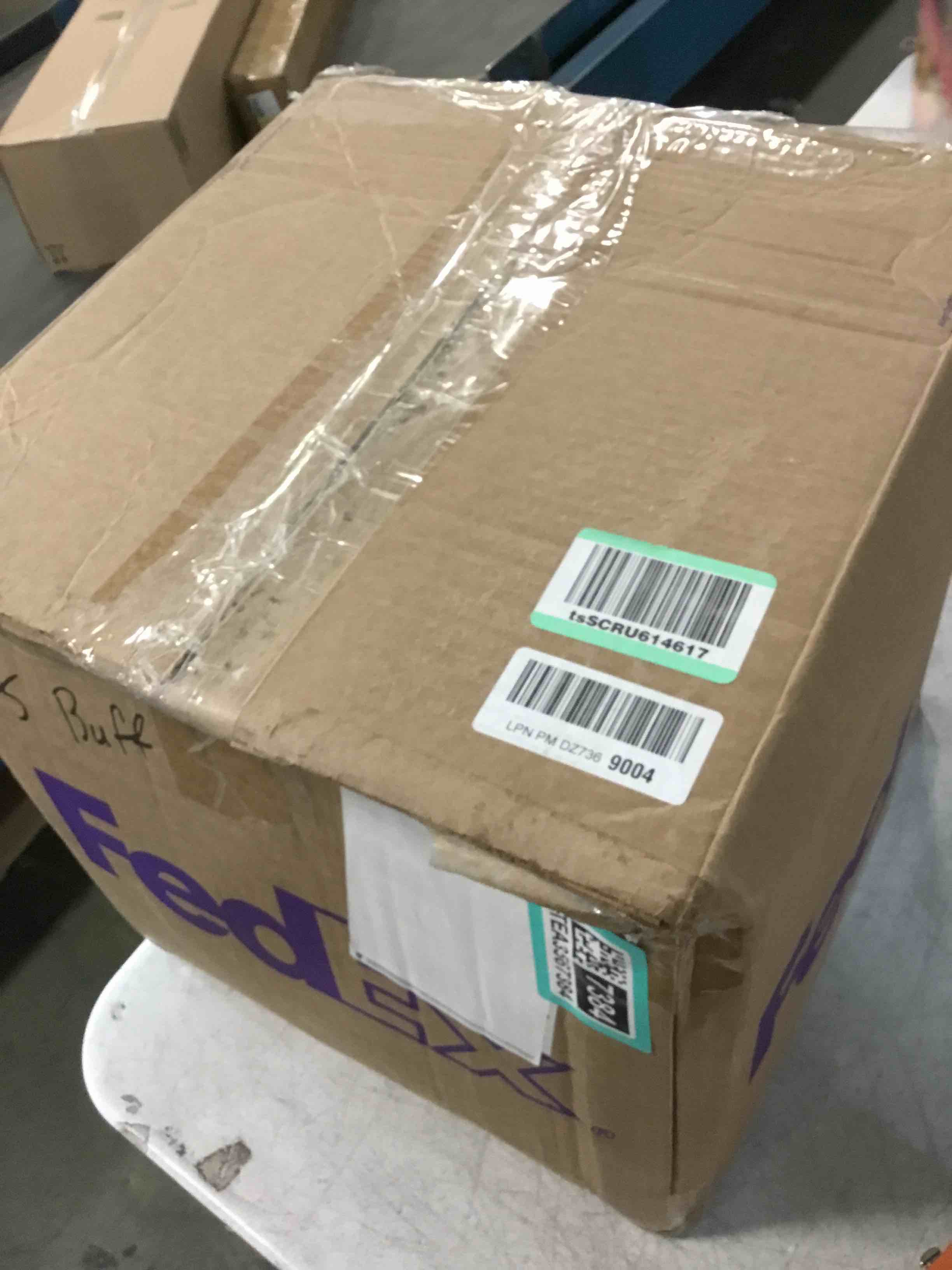 https://s3.amazonaws.com/lotting-images-prod/bidfta/TEA3567384_1751047287168.jpeg