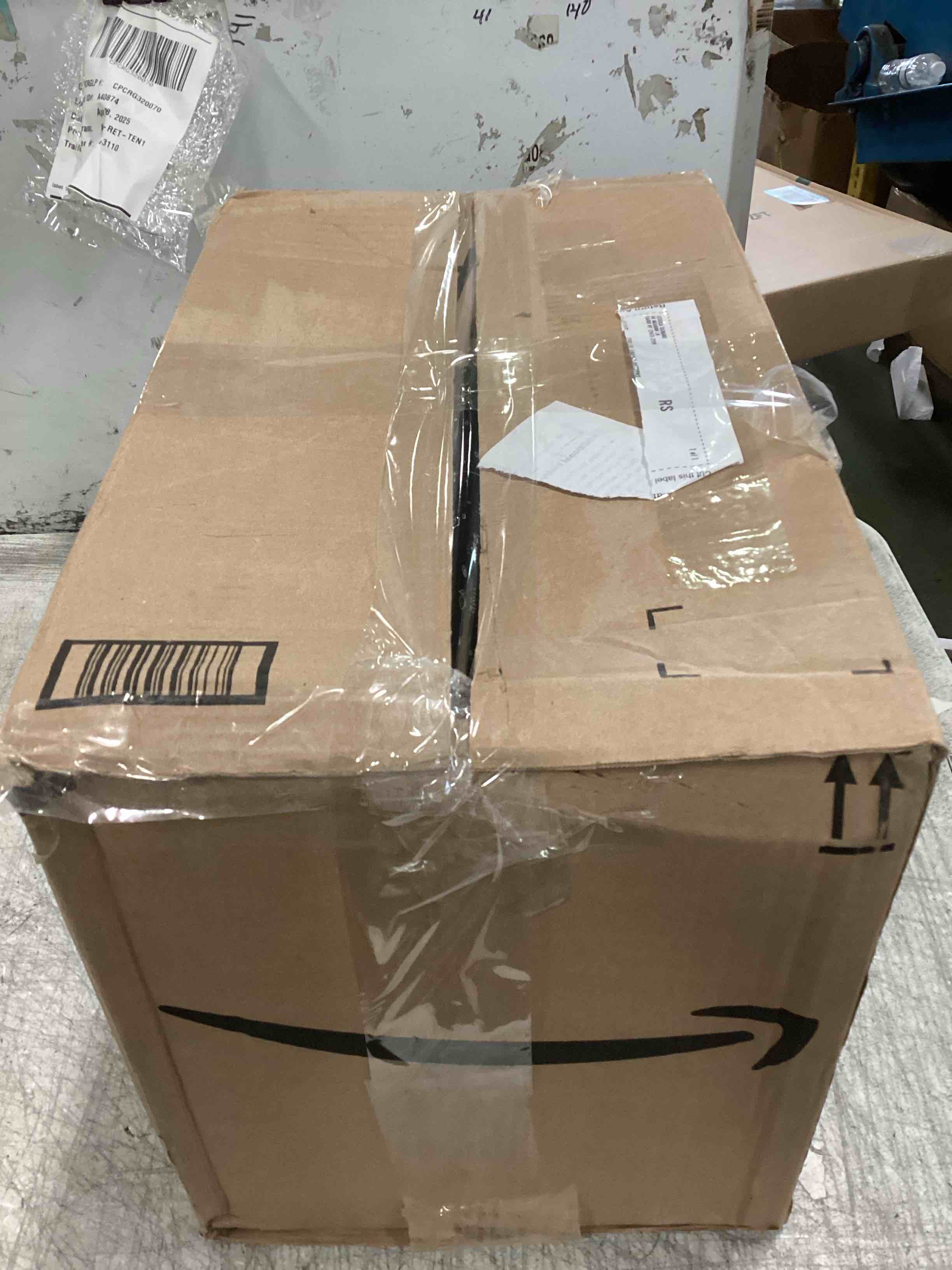 https://s3.amazonaws.com/lotting-images-prod/bidfta/TEA3580632_1746450734270.jpeg