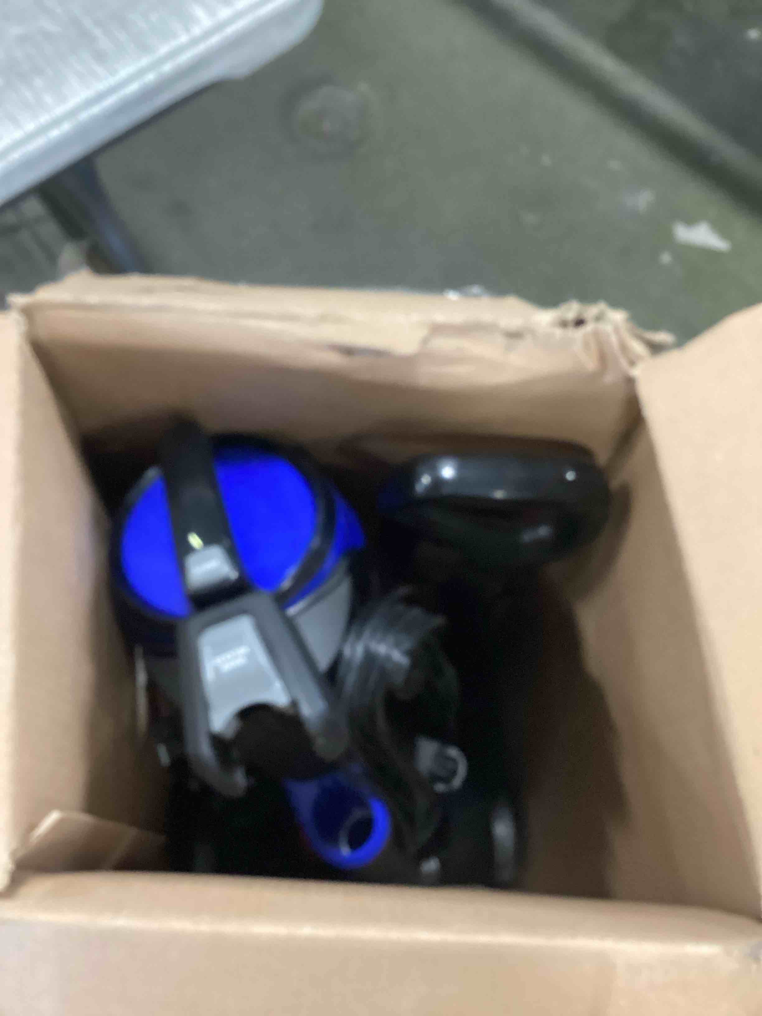 https://s3.amazonaws.com/lotting-images-prod/bidfta/TEA3580696_1746460690004.jpeg