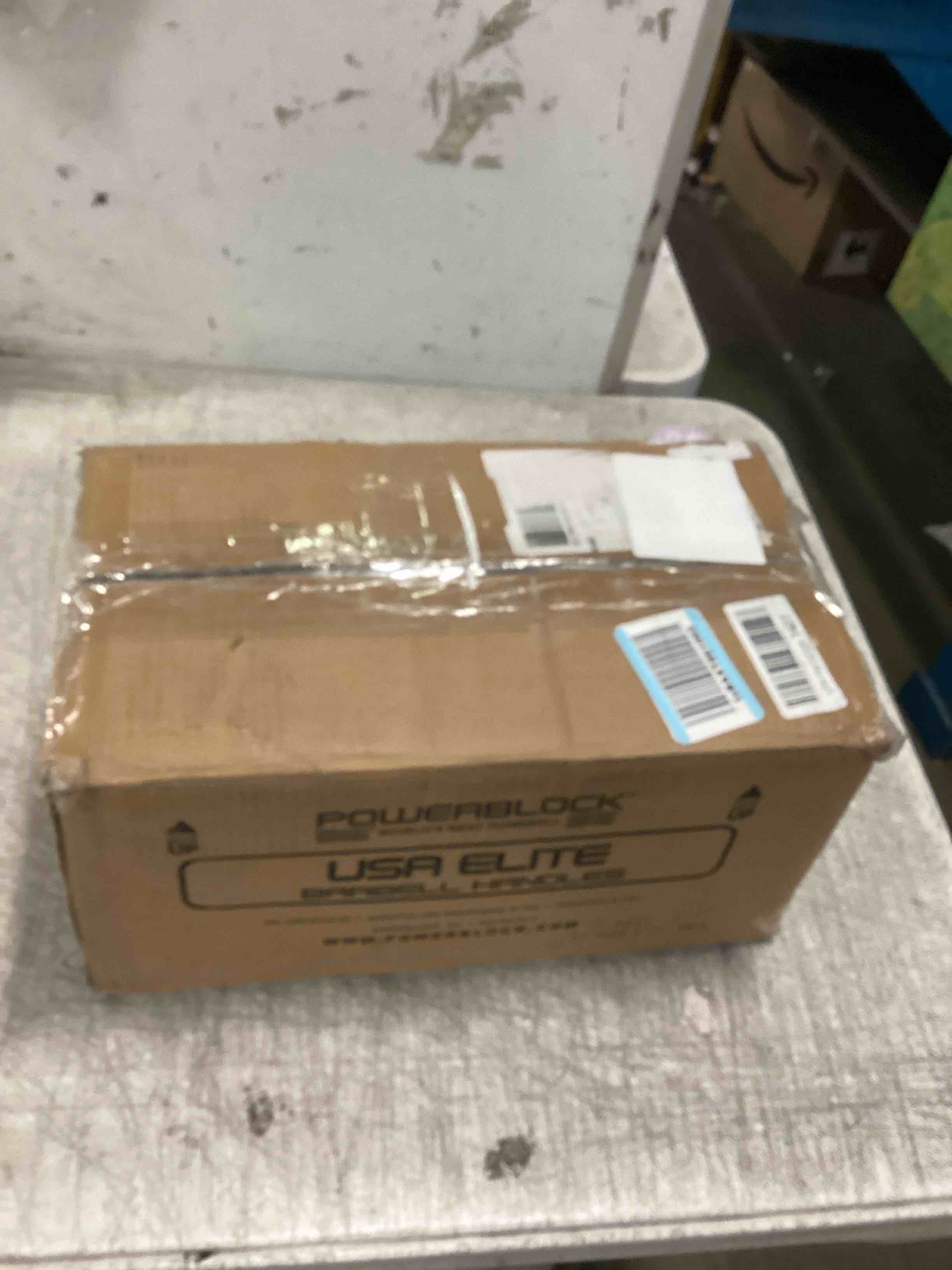 https://s3.amazonaws.com/lotting-images-prod/bidfta/TEA3580720_1746467258850.jpeg
