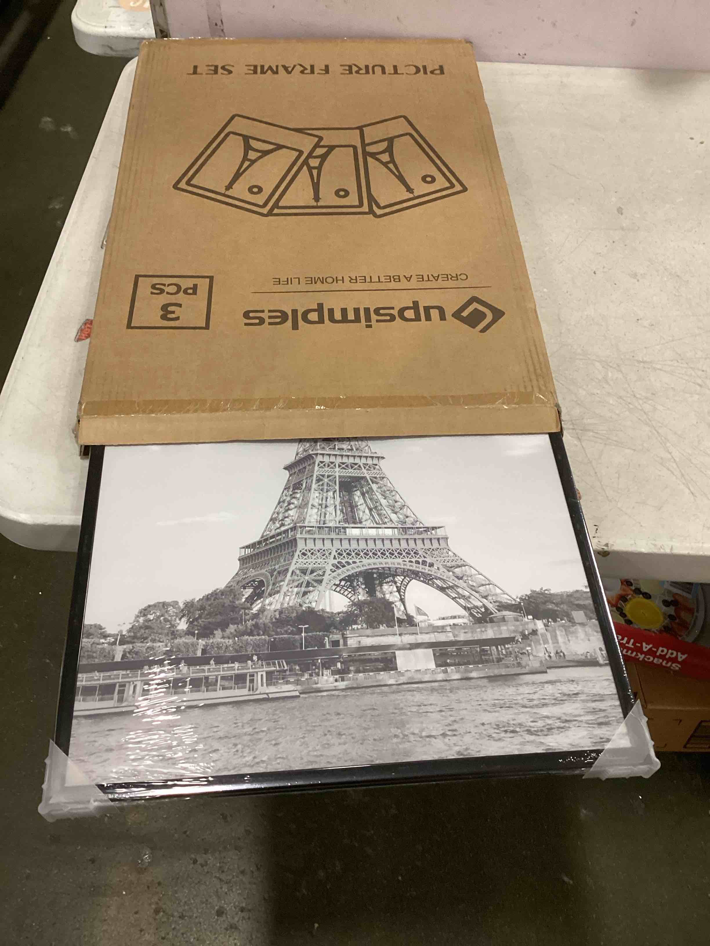 https://s3.amazonaws.com/lotting-images-prod/bidfta/TEA3580901_1746546747187.jpeg
