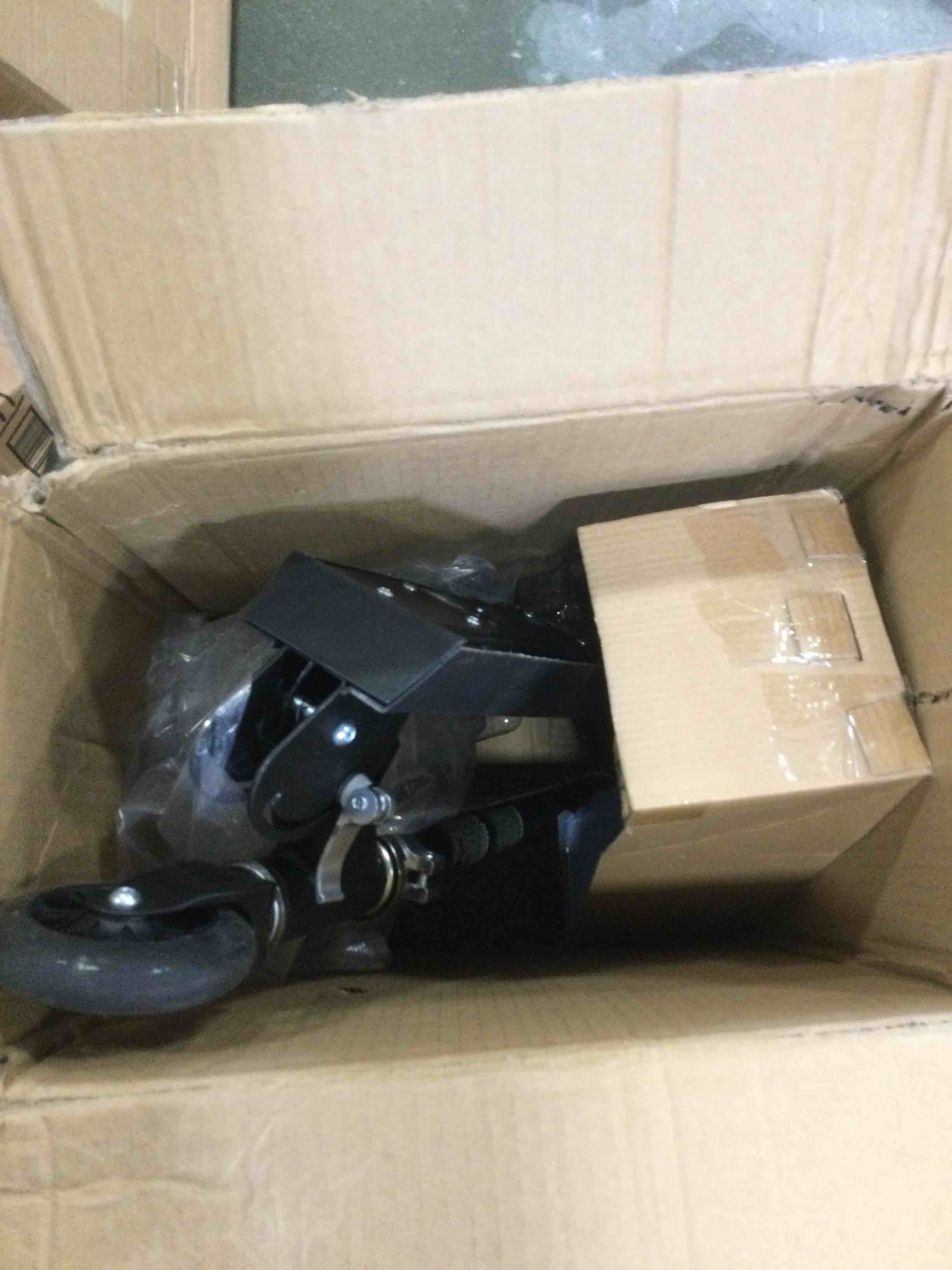 https://s3.amazonaws.com/lotting-images-prod/bidfta/TEA3580944_1746554278784.jpeg