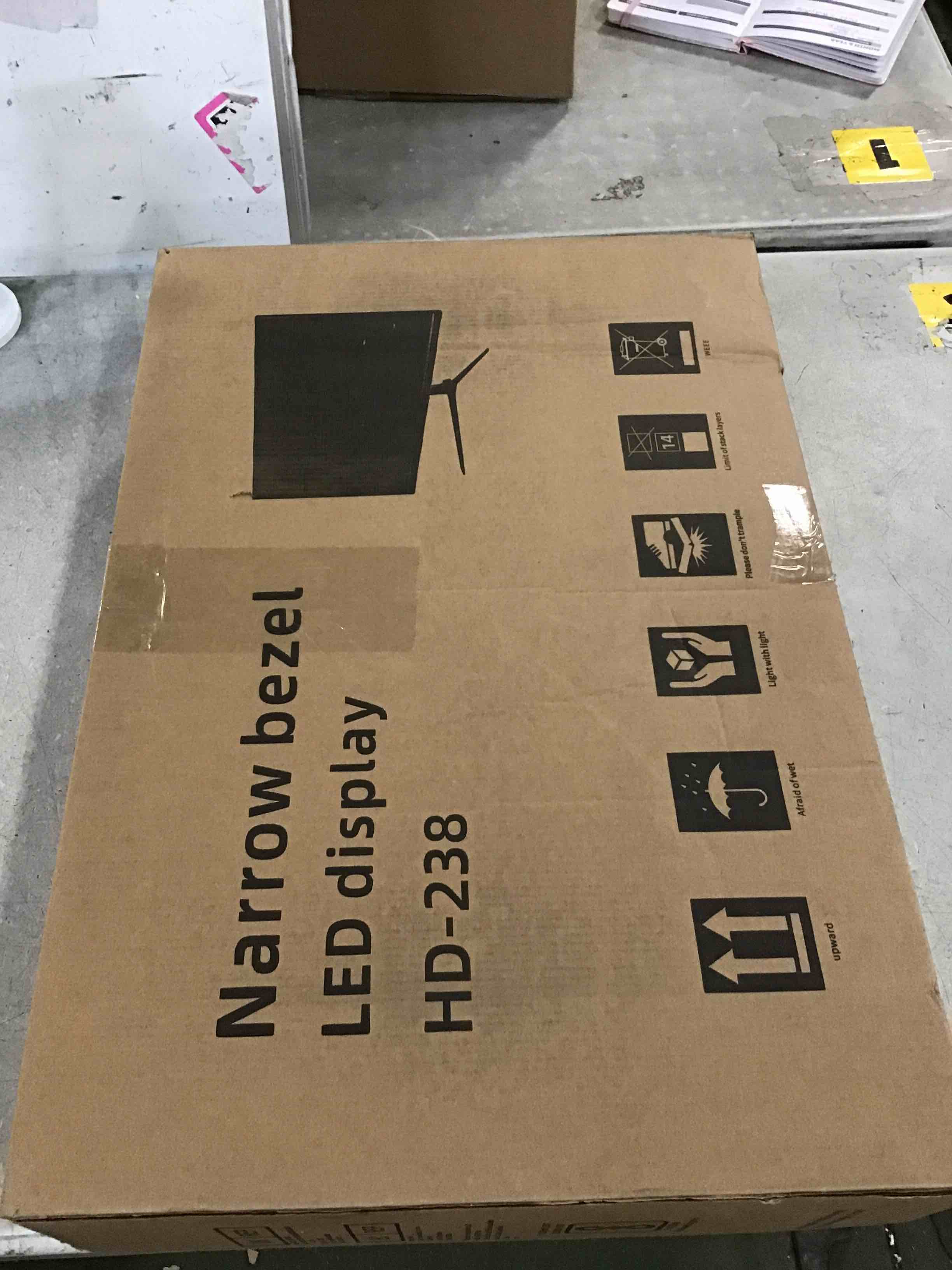 https://s3.amazonaws.com/lotting-images-prod/bidfta/TEA3581114_1746624498866.jpeg