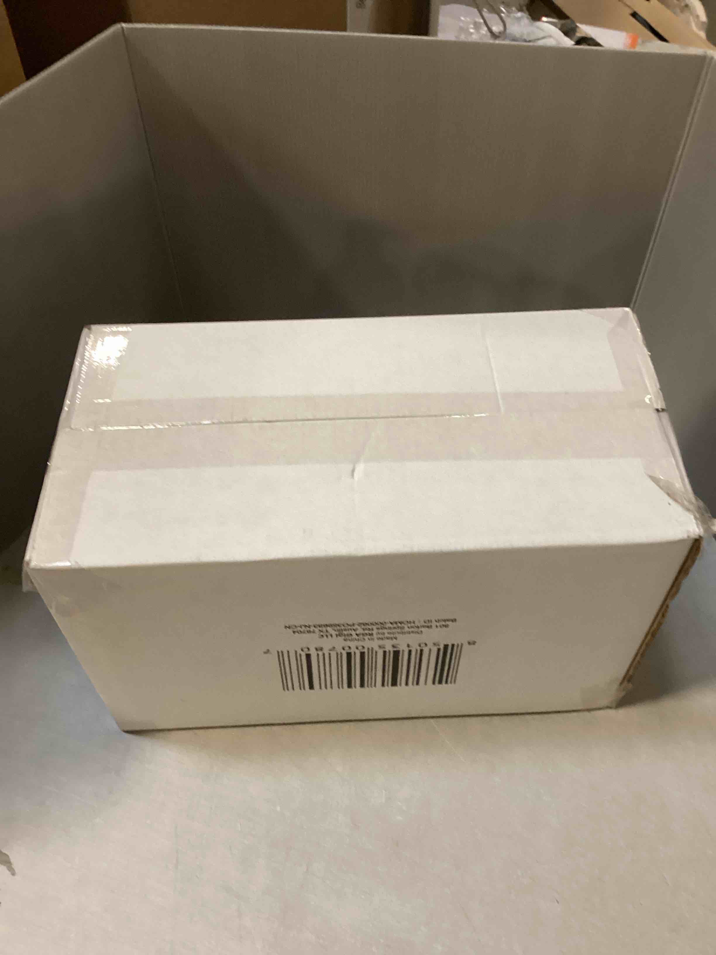https://s3.amazonaws.com/lotting-images-prod/bidfta/TEA3581312_1746708584744.jpeg