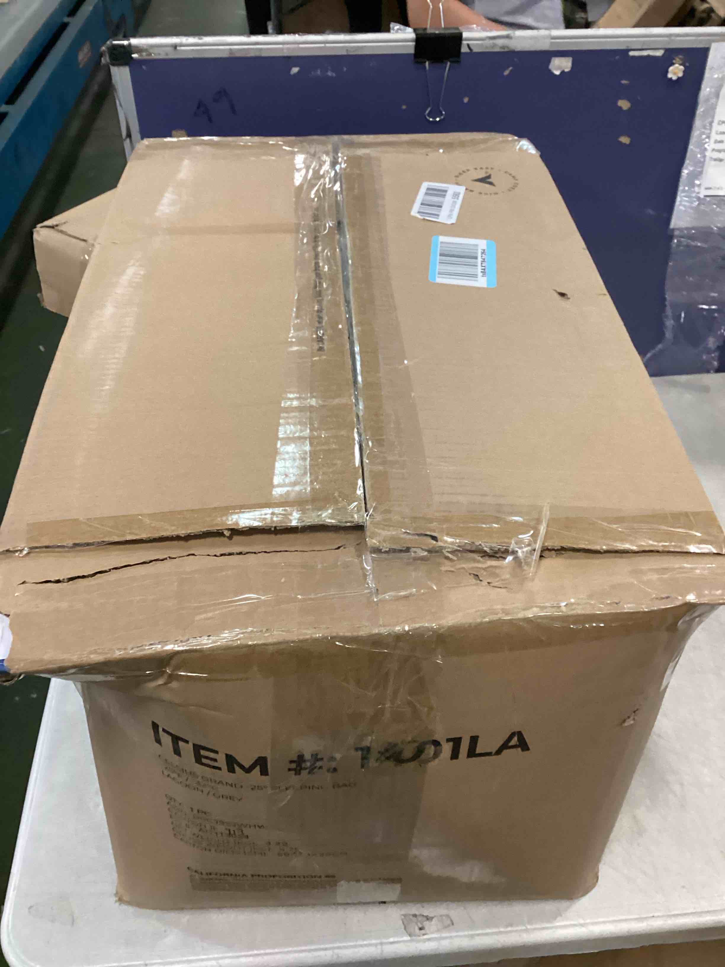 https://s3.amazonaws.com/lotting-images-prod/bidfta/TEA3581591_1746806237623.jpeg