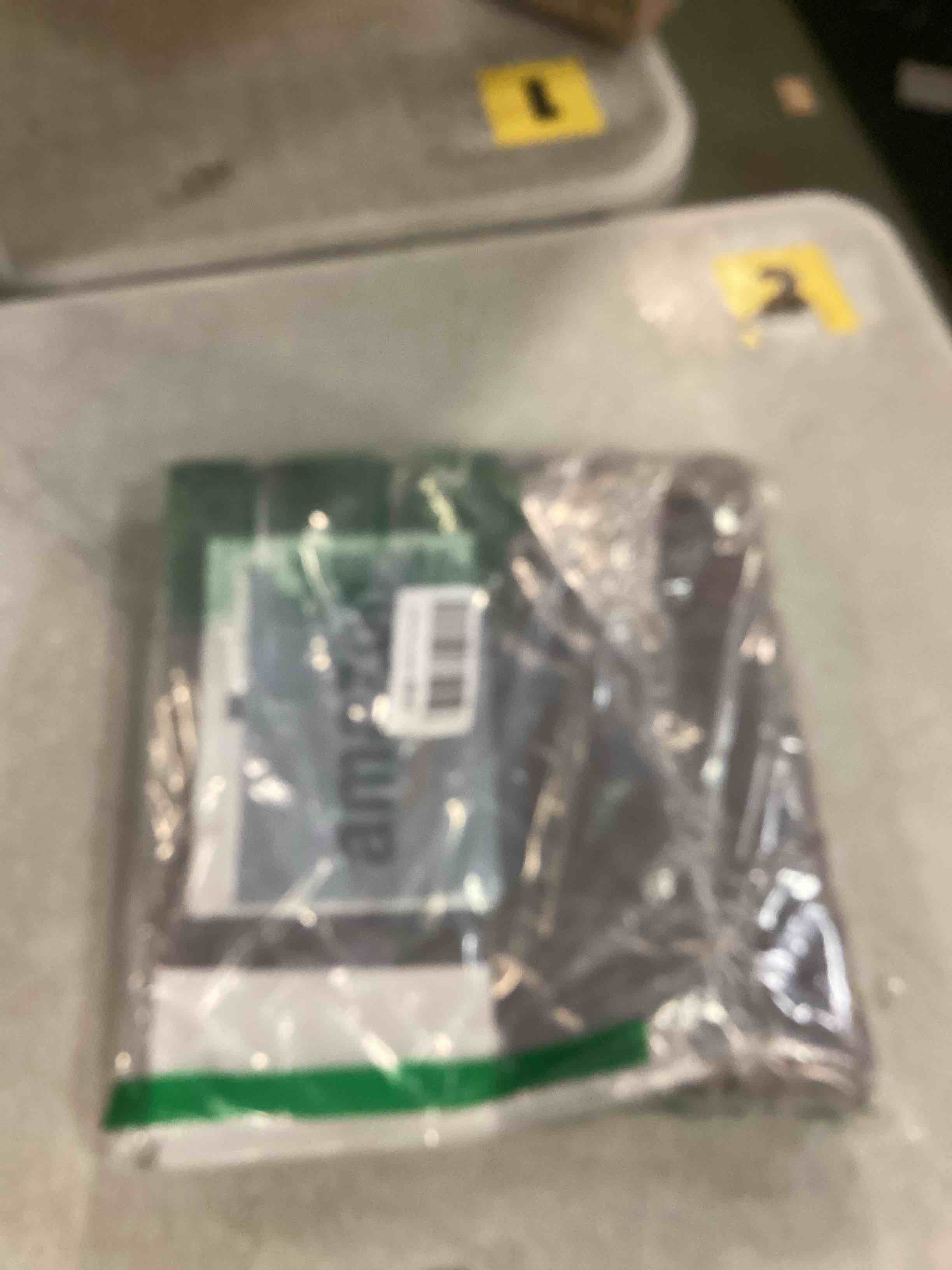 https://s3.amazonaws.com/lotting-images-prod/bidfta/TEA3581874_1747074144556.jpeg