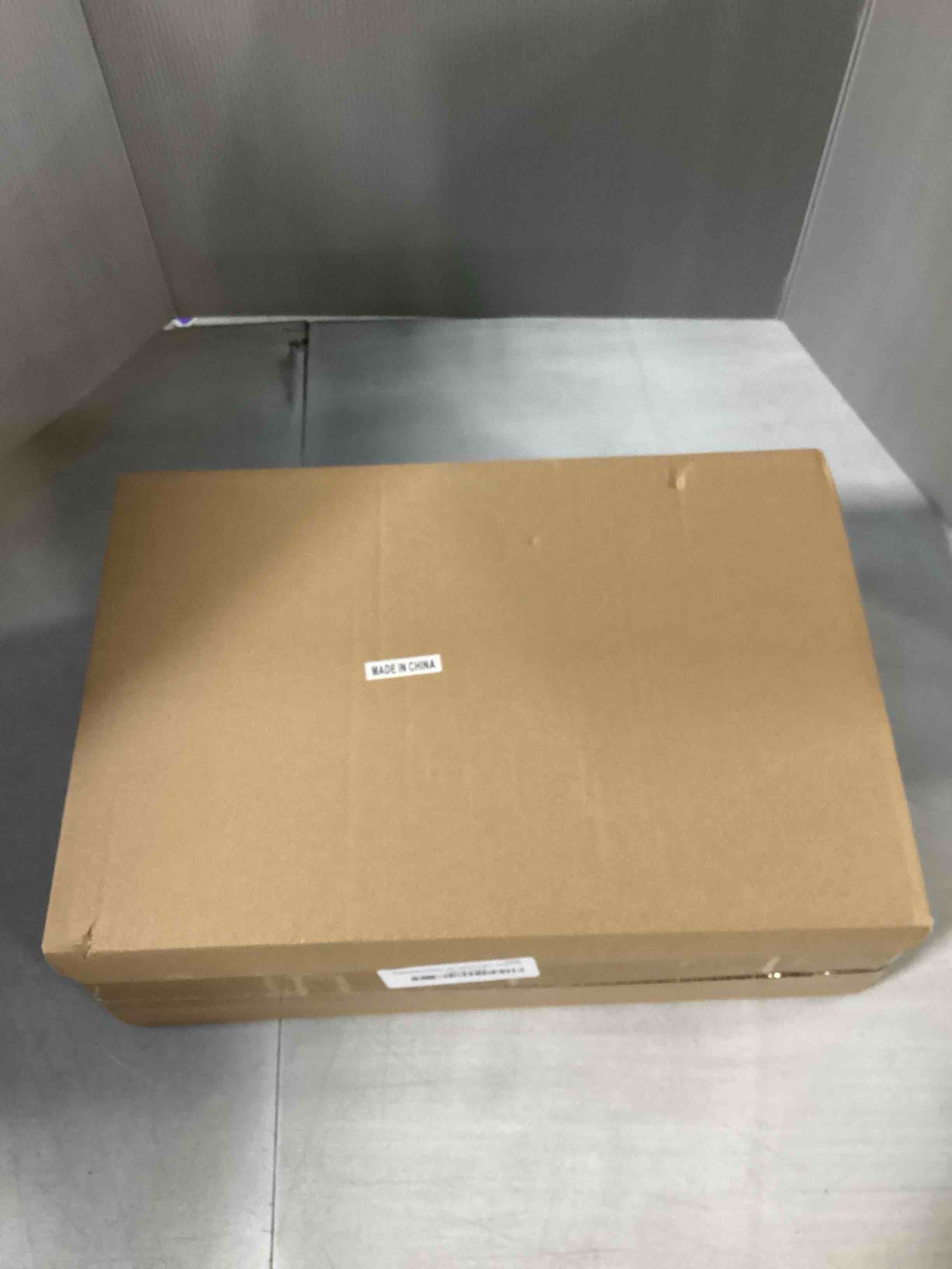https://s3.amazonaws.com/lotting-images-prod/bidfta/TEA3582889_1747746432806.jpeg