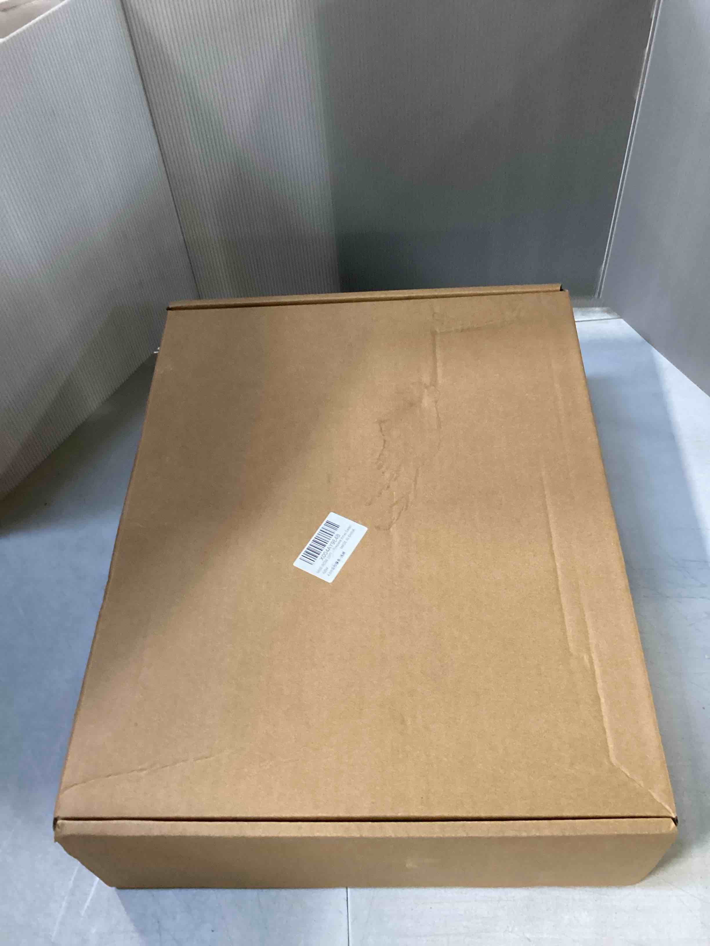 https://s3.amazonaws.com/lotting-images-prod/bidfta/TEA3582939_1747748633211.jpeg
