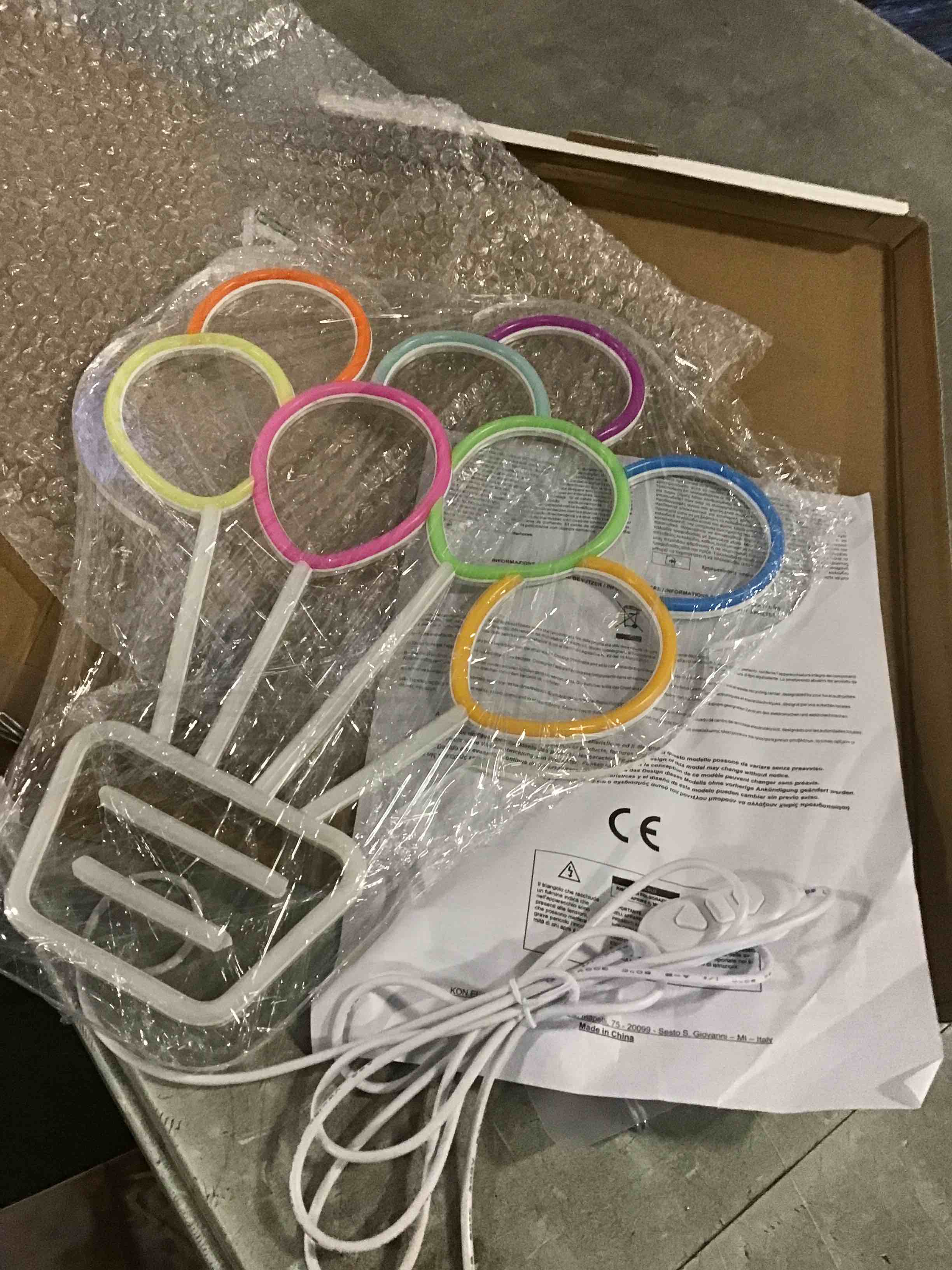 https://s3.amazonaws.com/lotting-images-prod/bidfta/TEA3583158_1746017512399.jpeg