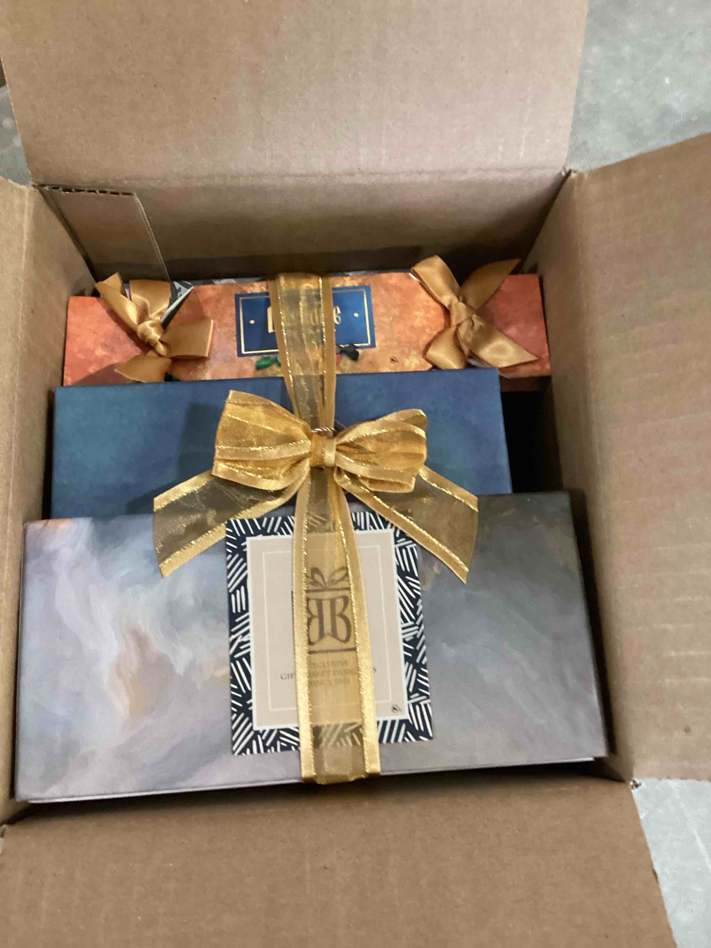 https://s3.amazonaws.com/lotting-images-prod/bidfta/TEA3583357_1746449602133.jpeg