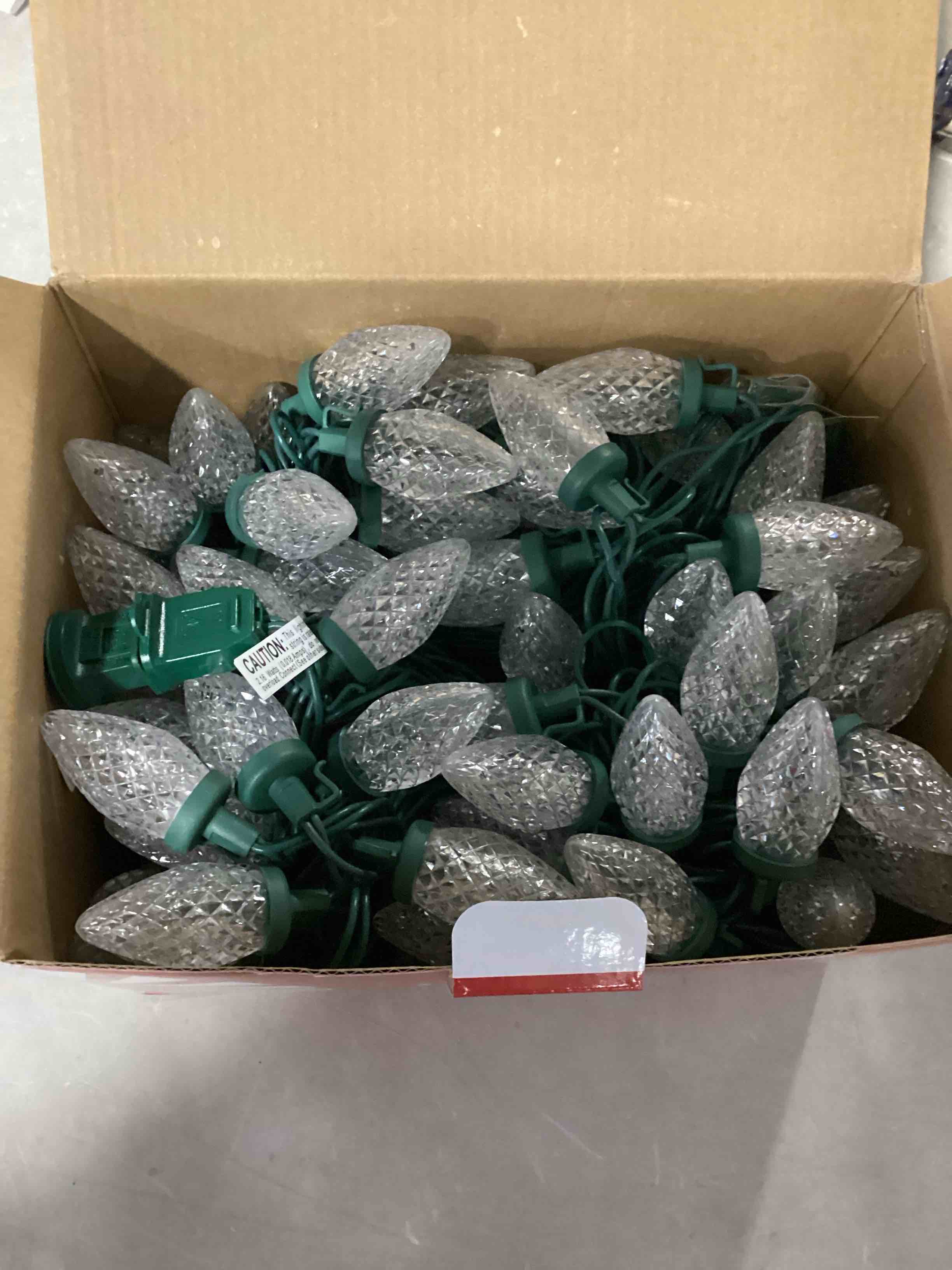https://s3.amazonaws.com/lotting-images-prod/bidfta/TEA3584306_1747921909521.jpeg