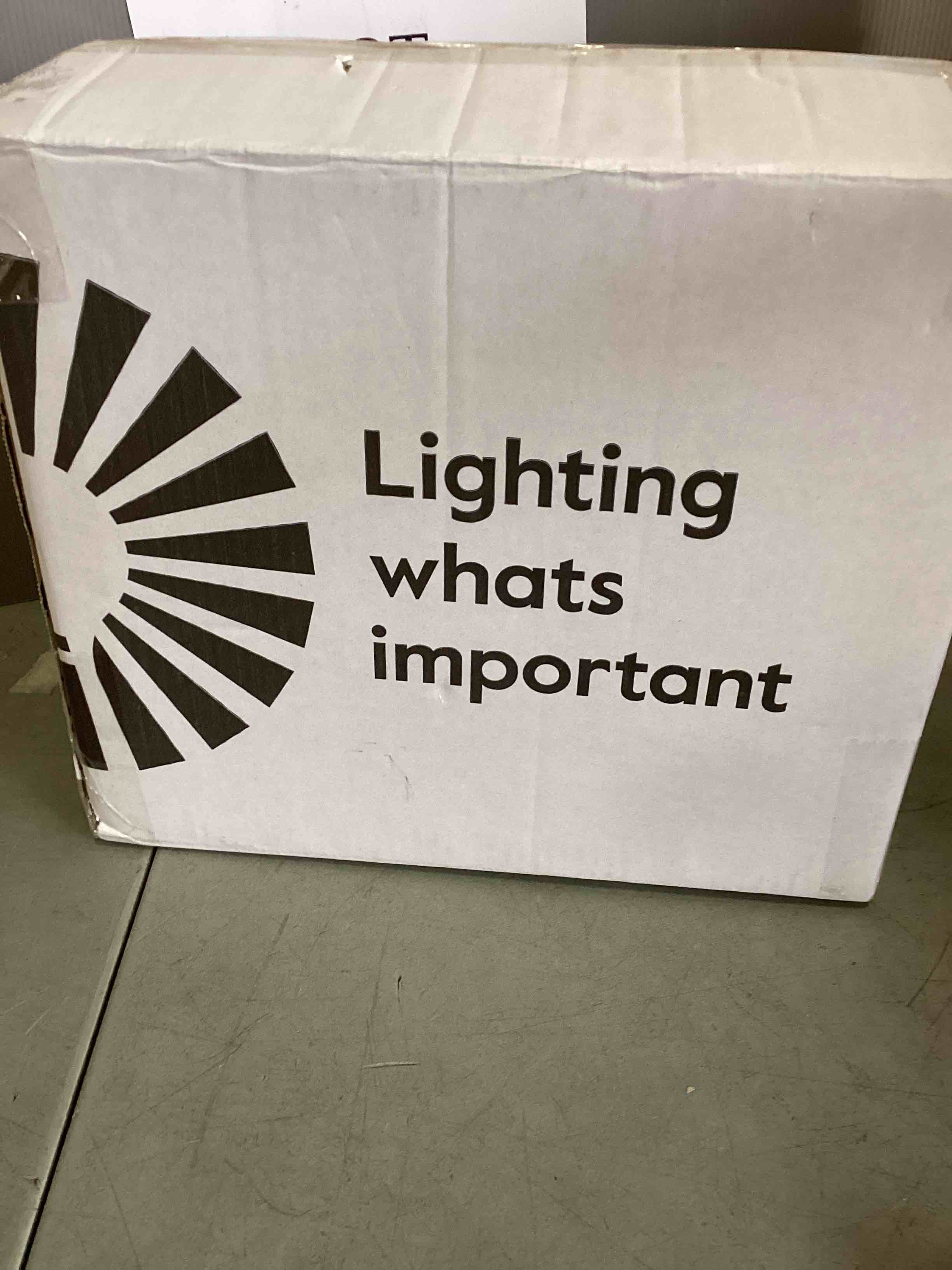 https://s3.amazonaws.com/lotting-images-prod/bidfta/TEA3588825_1748548680374.jpeg