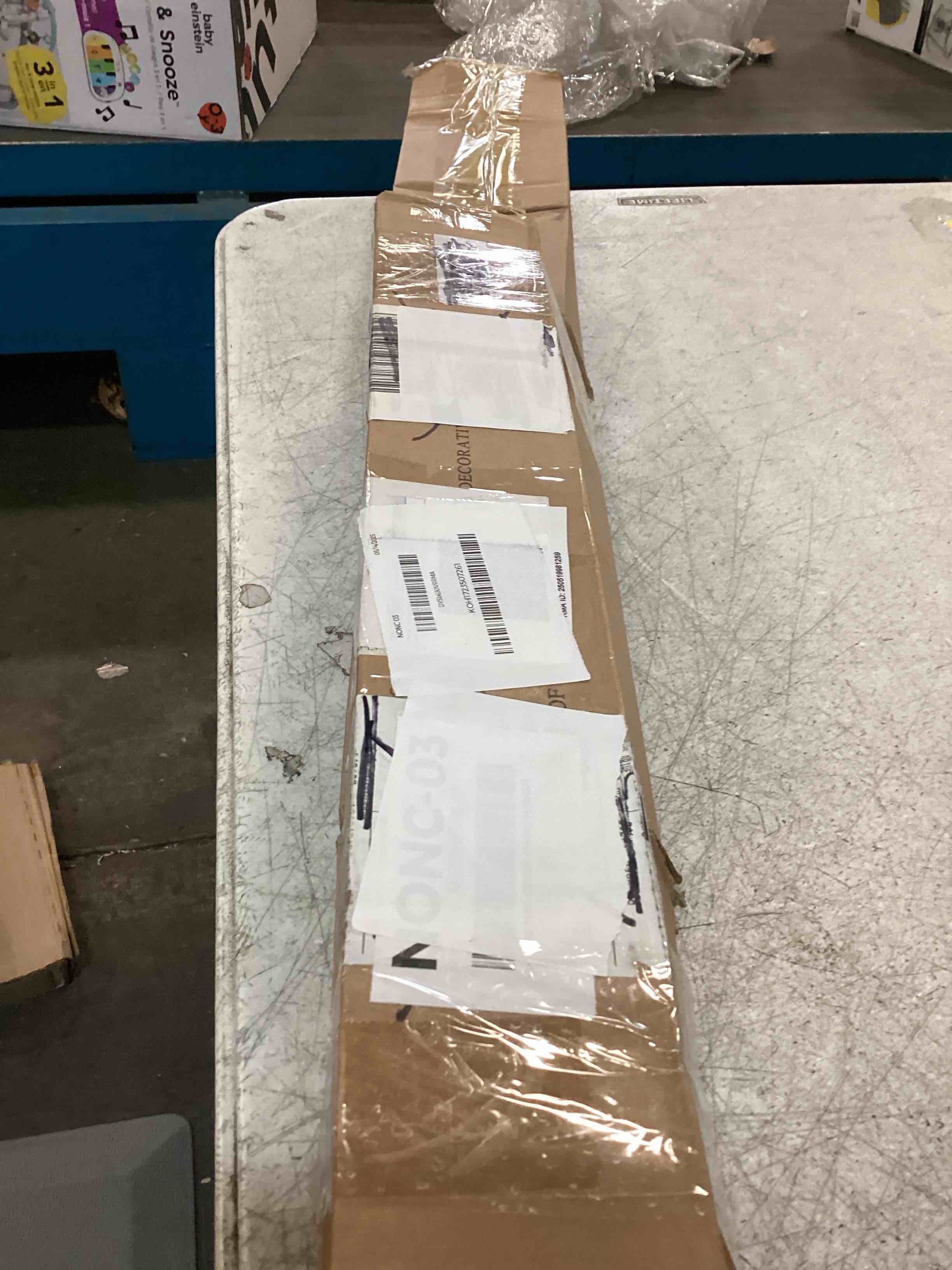 https://s3.amazonaws.com/lotting-images-prod/bidfta/TEA3592157_1750362550328.jpeg