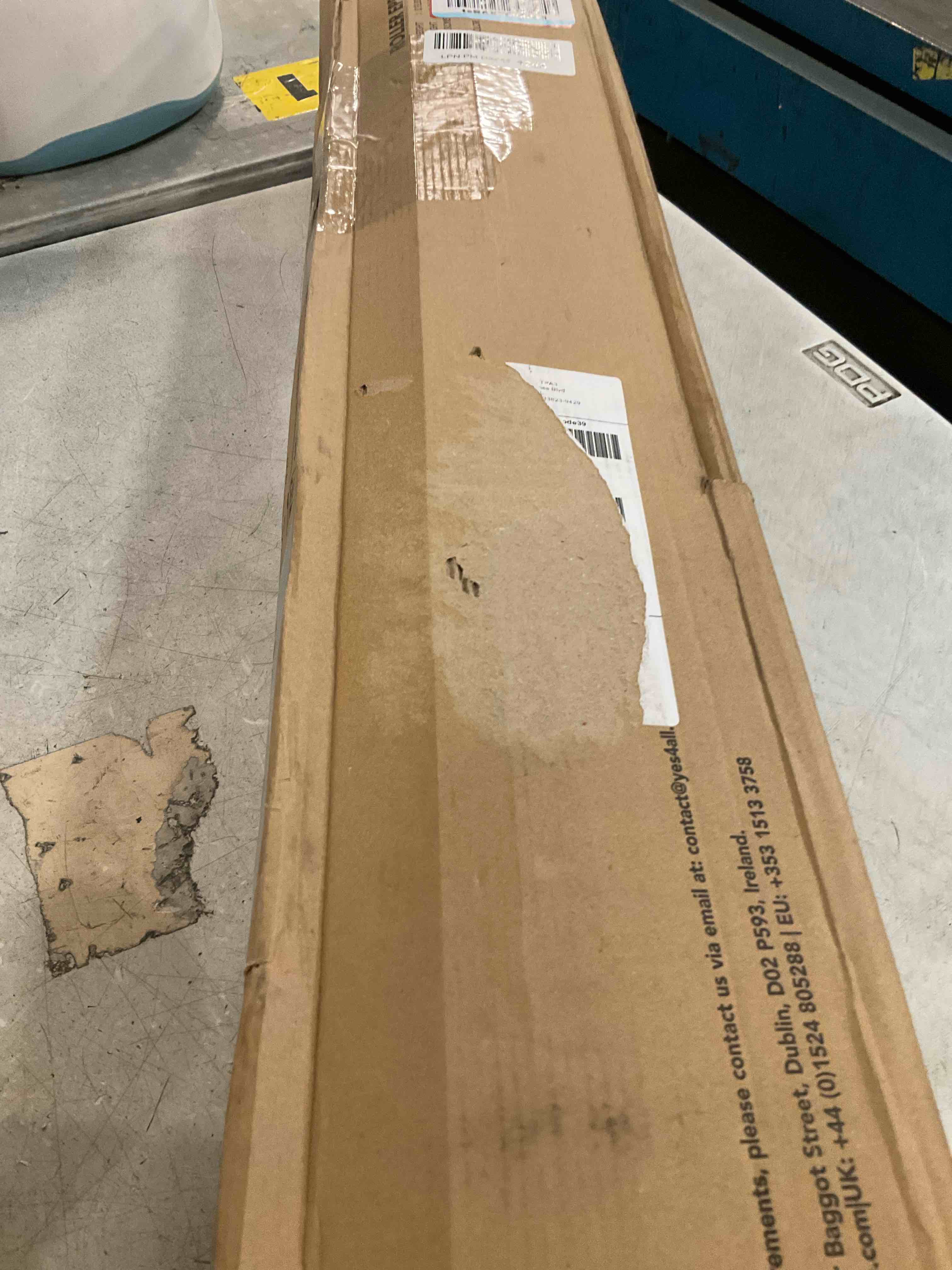 https://s3.amazonaws.com/lotting-images-prod/bidfta/TEA3593295_1751297286283.jpeg