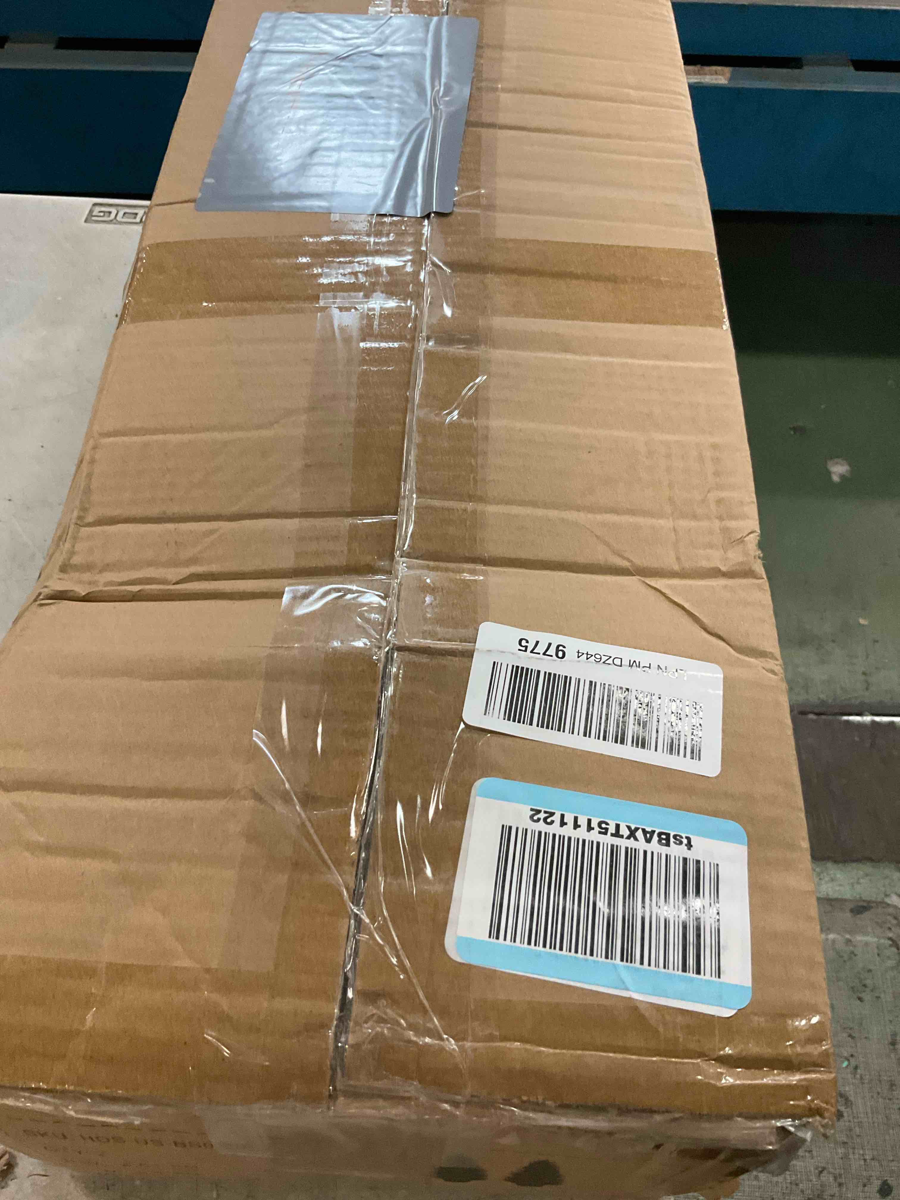 https://s3.amazonaws.com/lotting-images-prod/bidfta/TEA3593301_1751297799111.jpeg