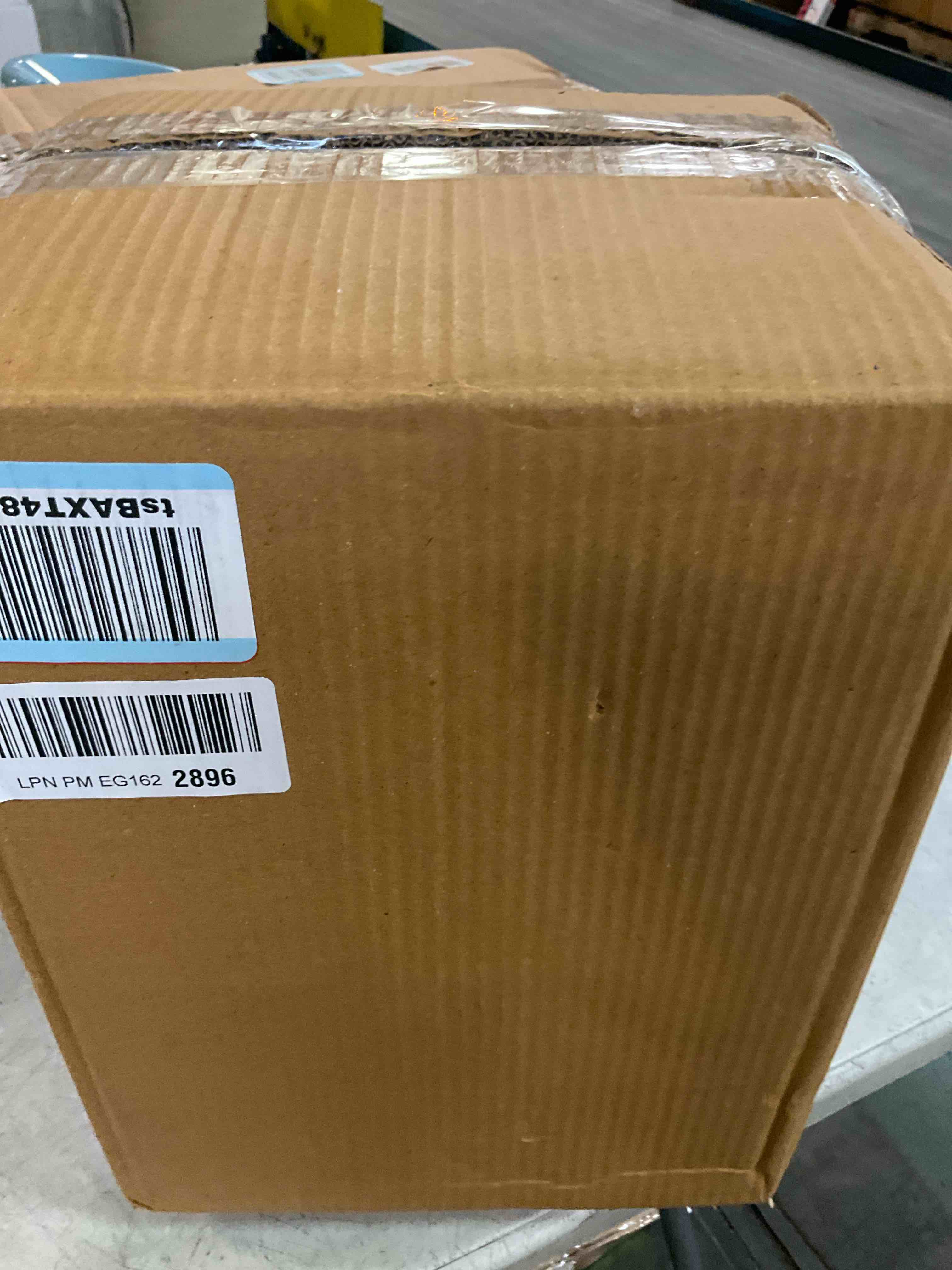 https://s3.amazonaws.com/lotting-images-prod/bidfta/TEA3593305_1751298412705.jpeg