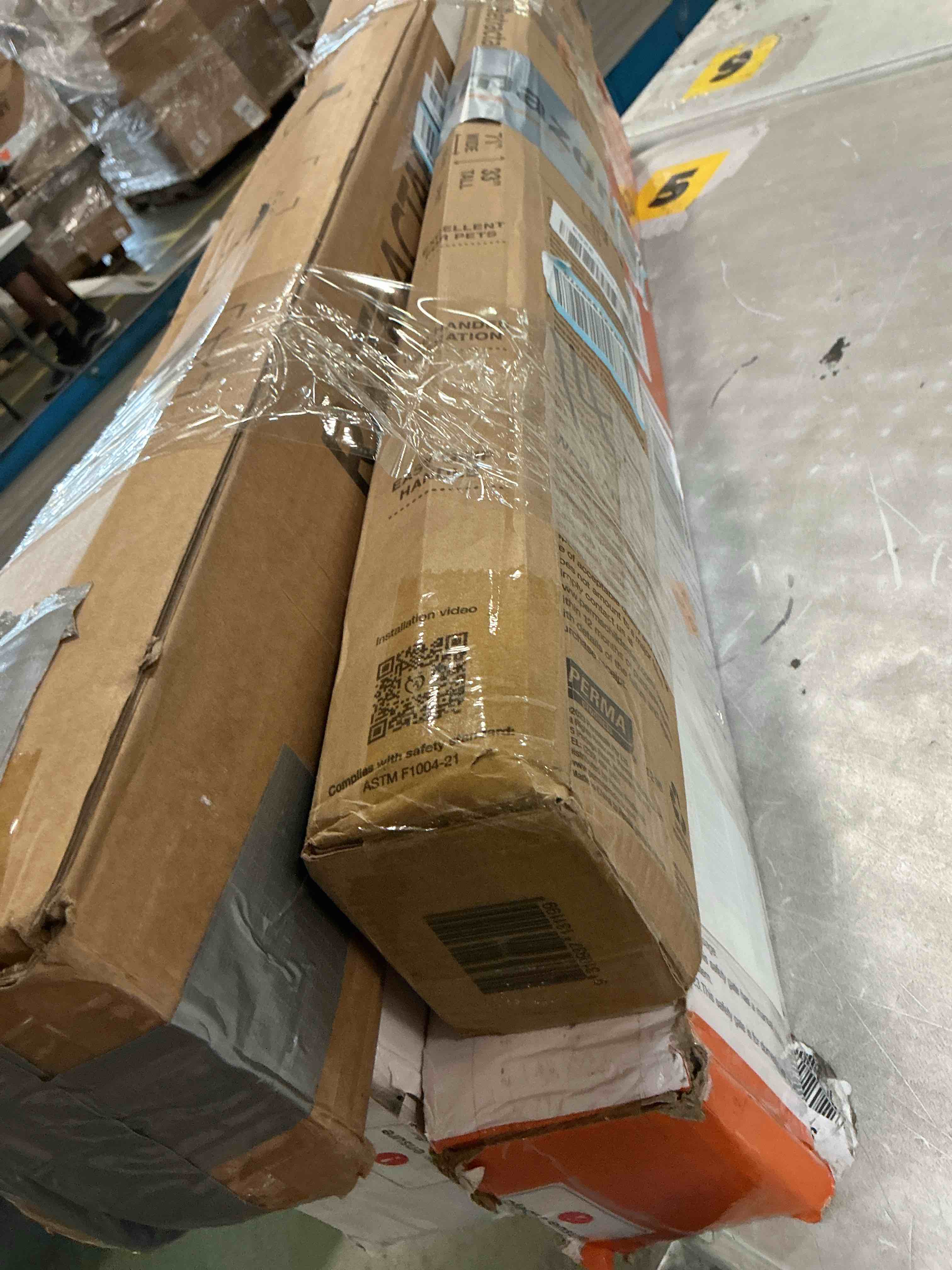 https://s3.amazonaws.com/lotting-images-prod/bidfta/TEA3593980_1751572462121.jpeg