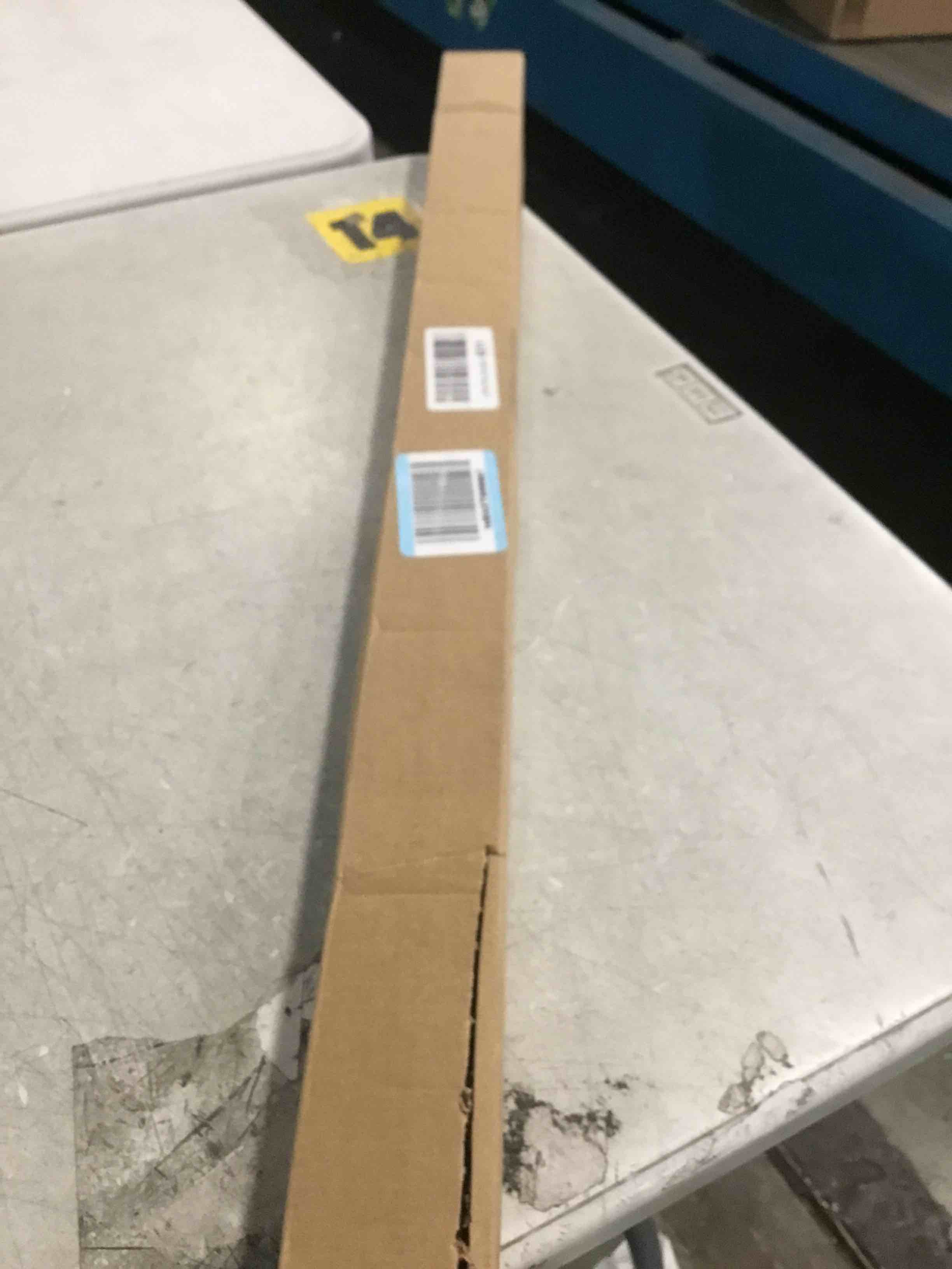 https://s3.amazonaws.com/lotting-images-prod/bidfta/TEA3595374_1750532829494.jpeg