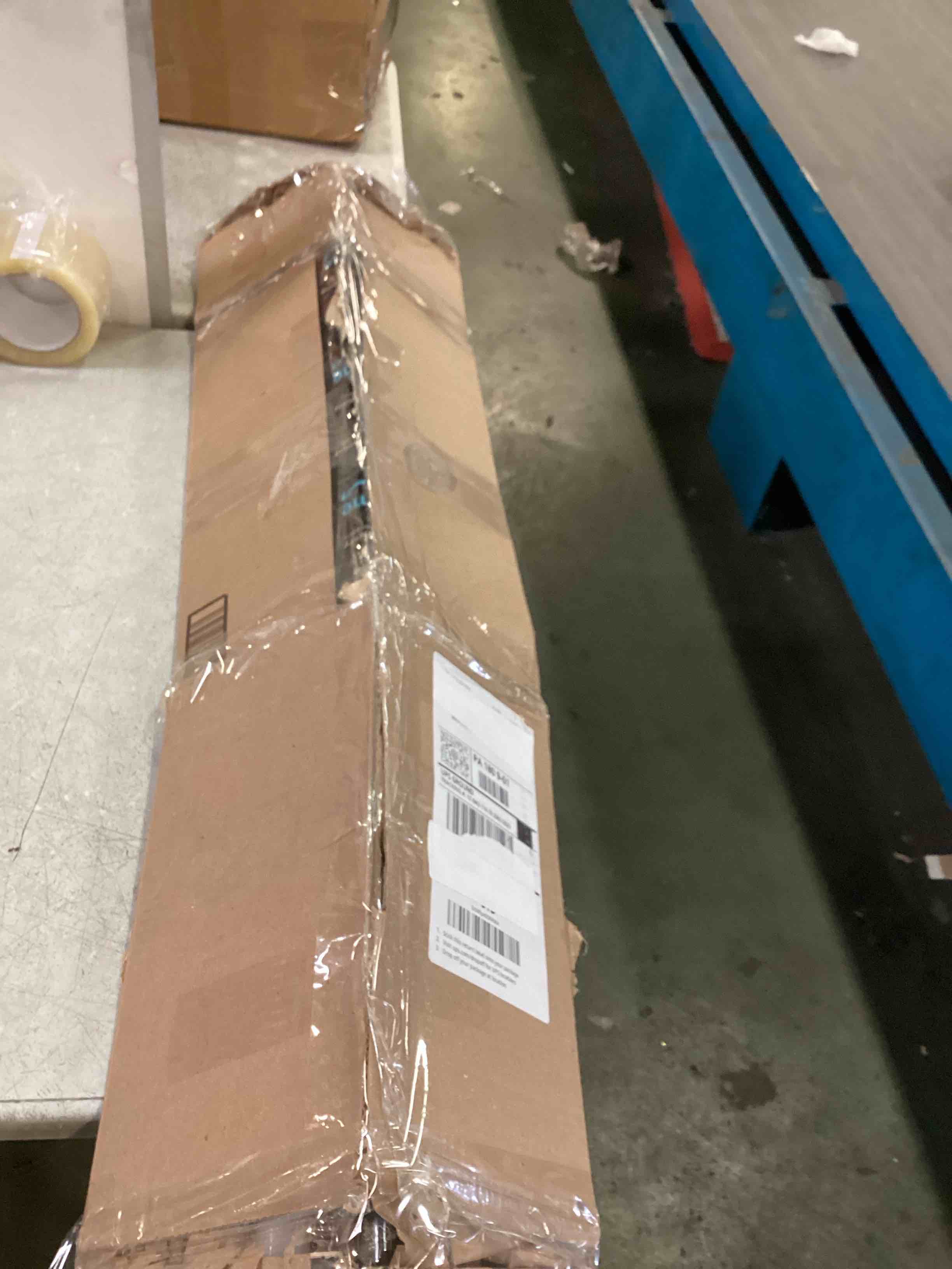 https://s3.amazonaws.com/lotting-images-prod/bidfta/TEA3595423_1750510617606.jpeg