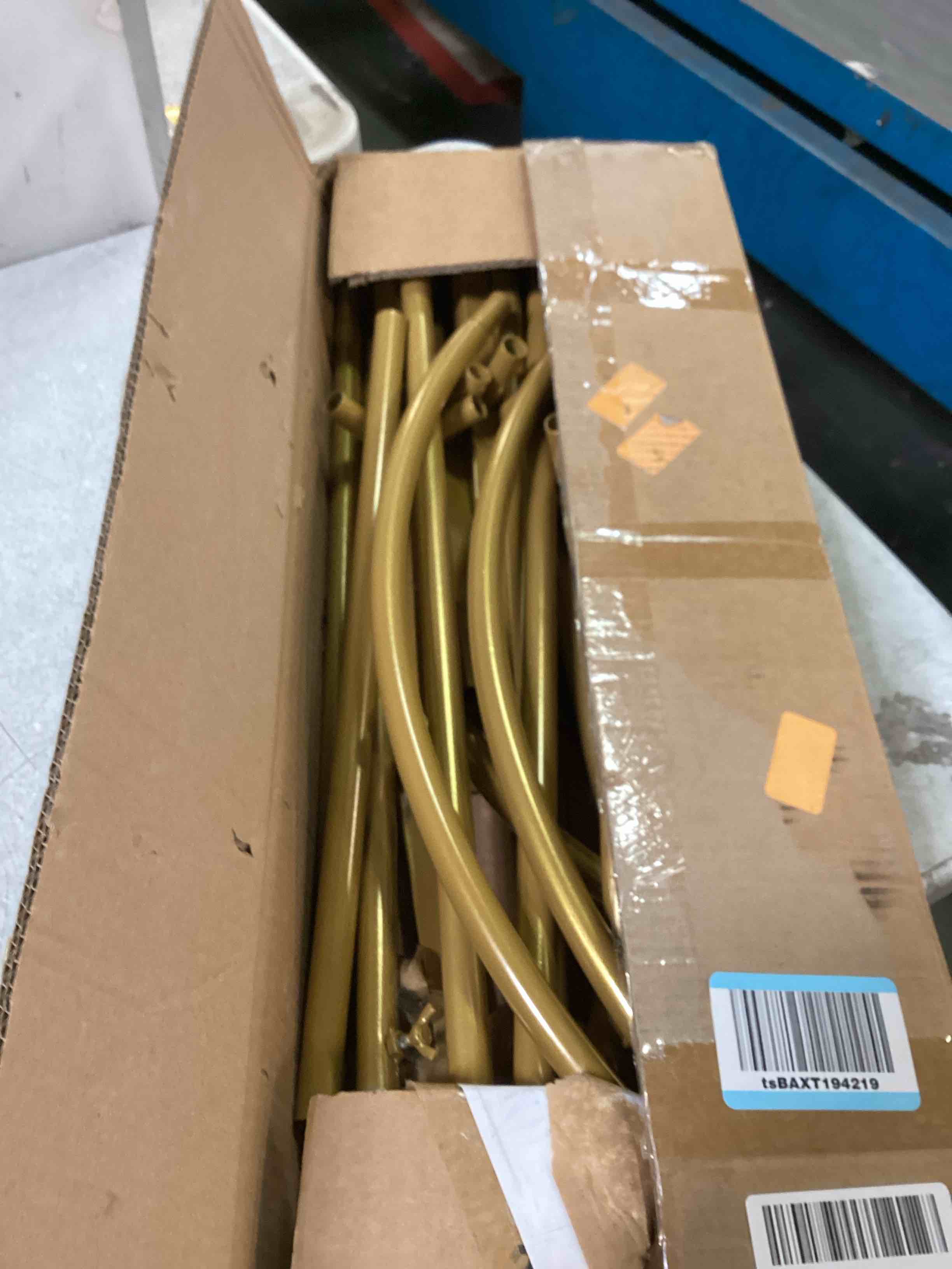 https://s3.amazonaws.com/lotting-images-prod/bidfta/TEA3595570_1750532726935.jpeg