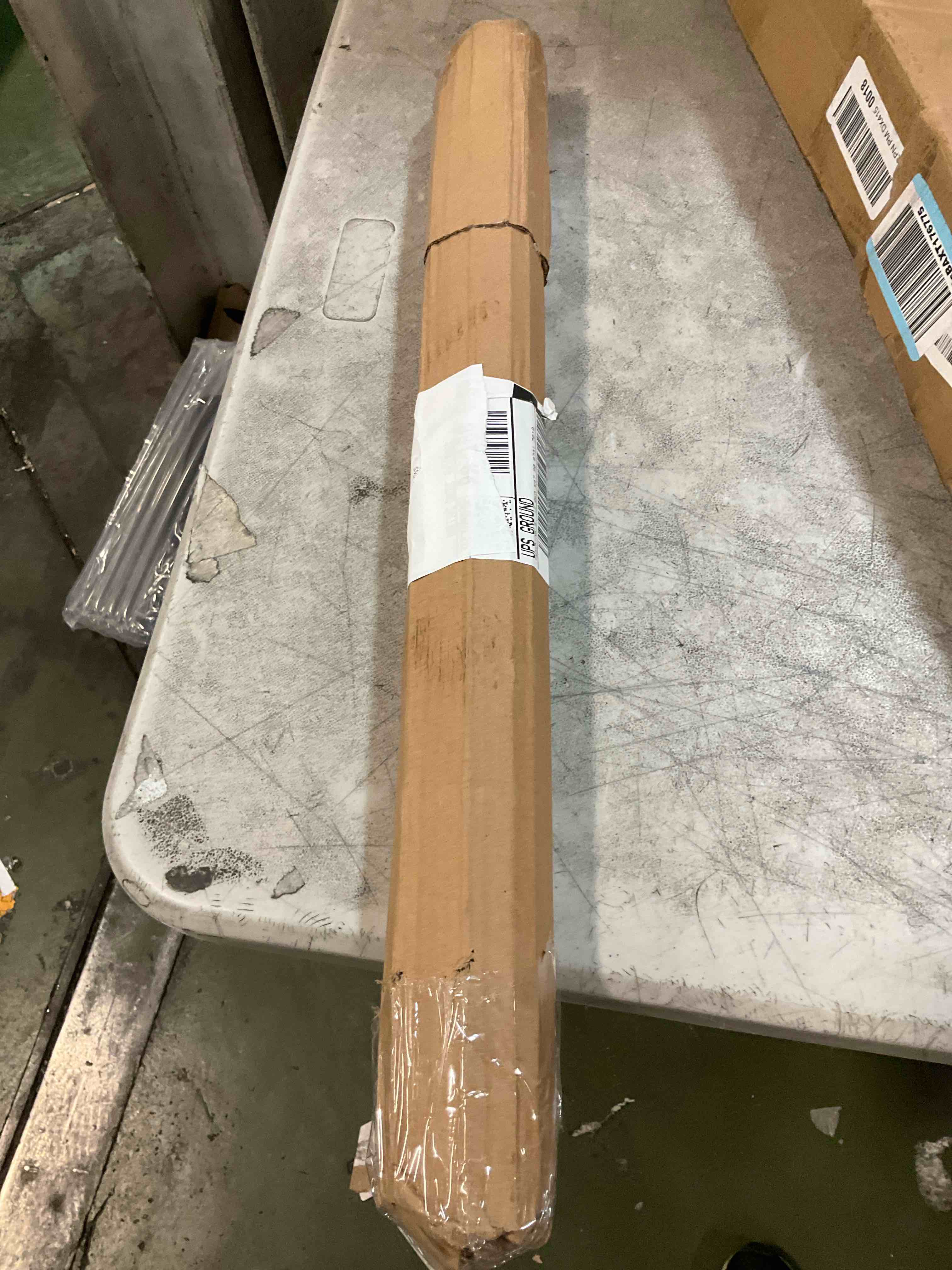 https://s3.amazonaws.com/lotting-images-prod/bidfta/TEA3596277_1750941450528.jpeg
