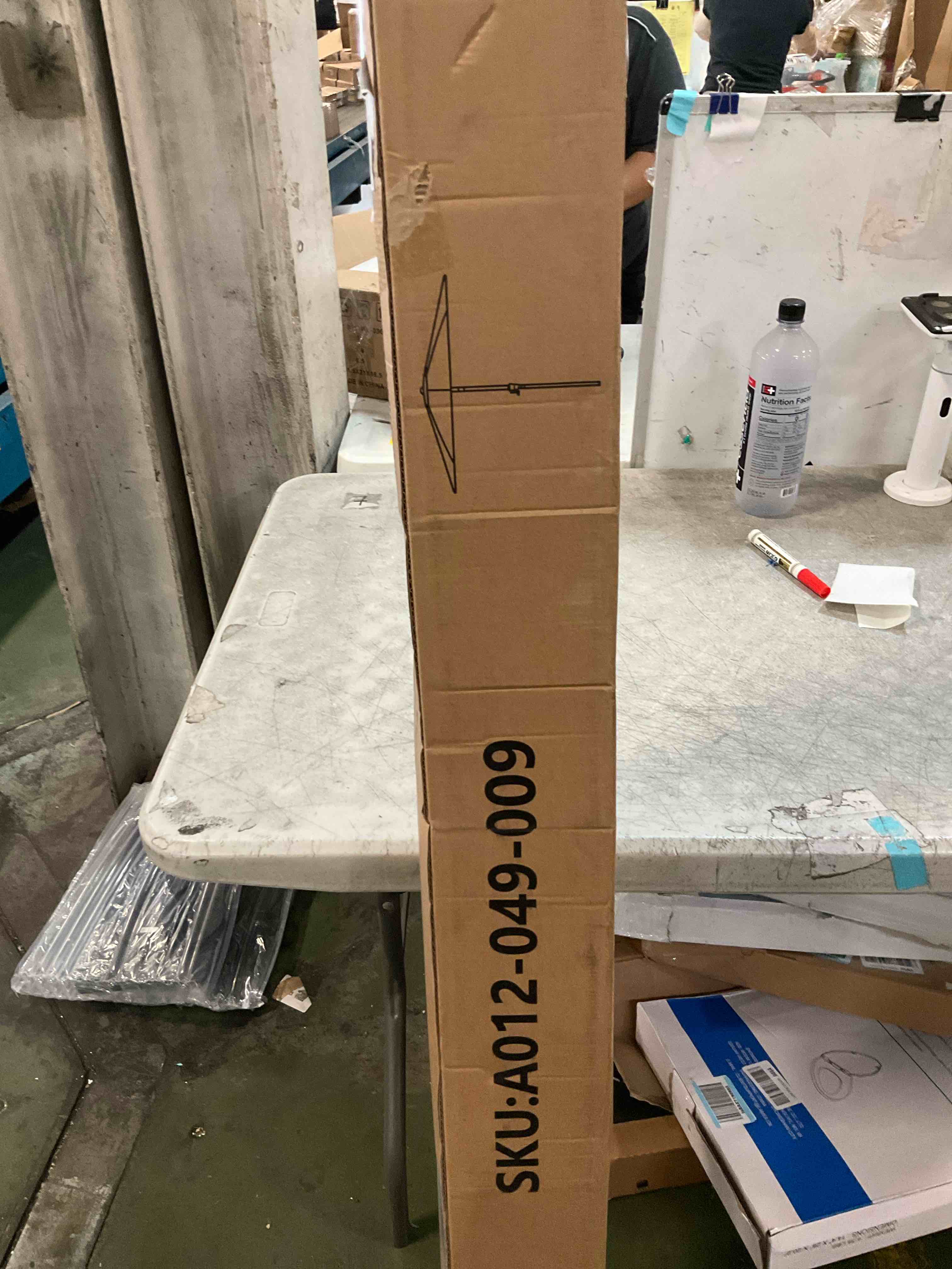 https://s3.amazonaws.com/lotting-images-prod/bidfta/TEA3596299_1750943812629.jpeg