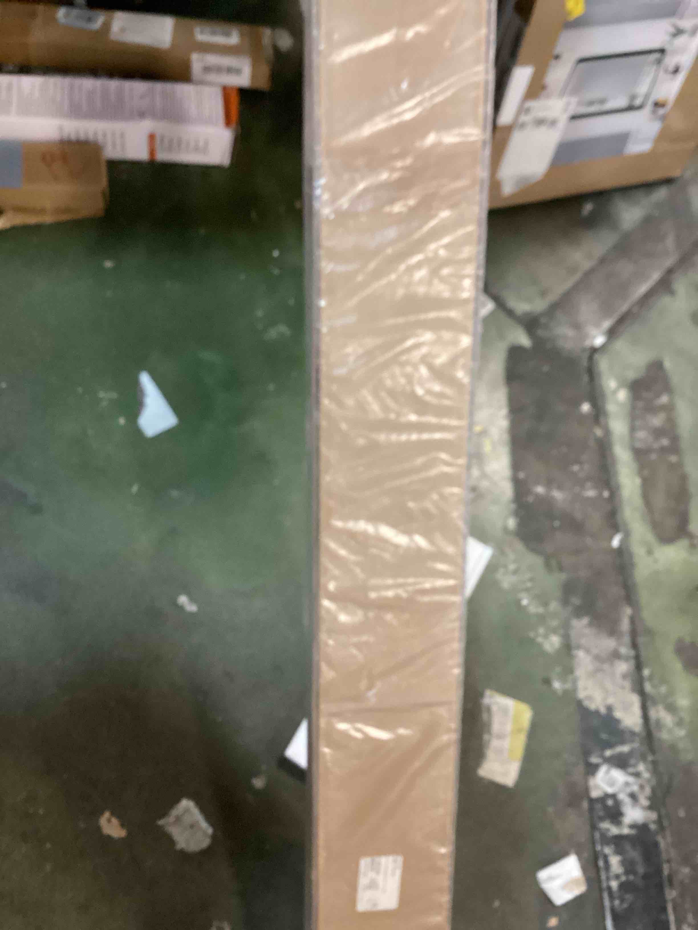 https://s3.amazonaws.com/lotting-images-prod/bidfta/TEA3596504_1751030977098.jpeg
