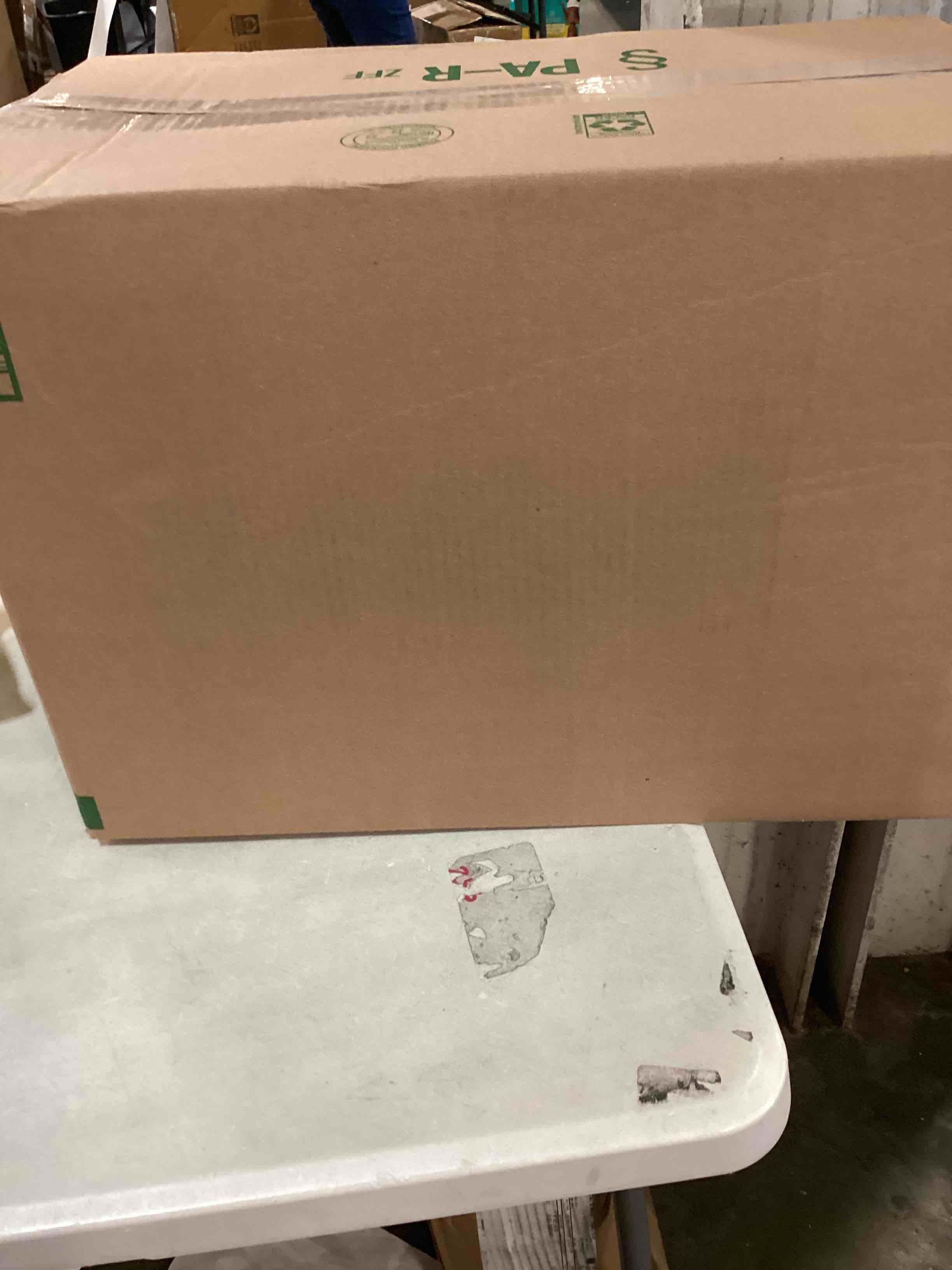 https://s3.amazonaws.com/lotting-images-prod/bidfta/TEA3596593_1751044635216.jpeg