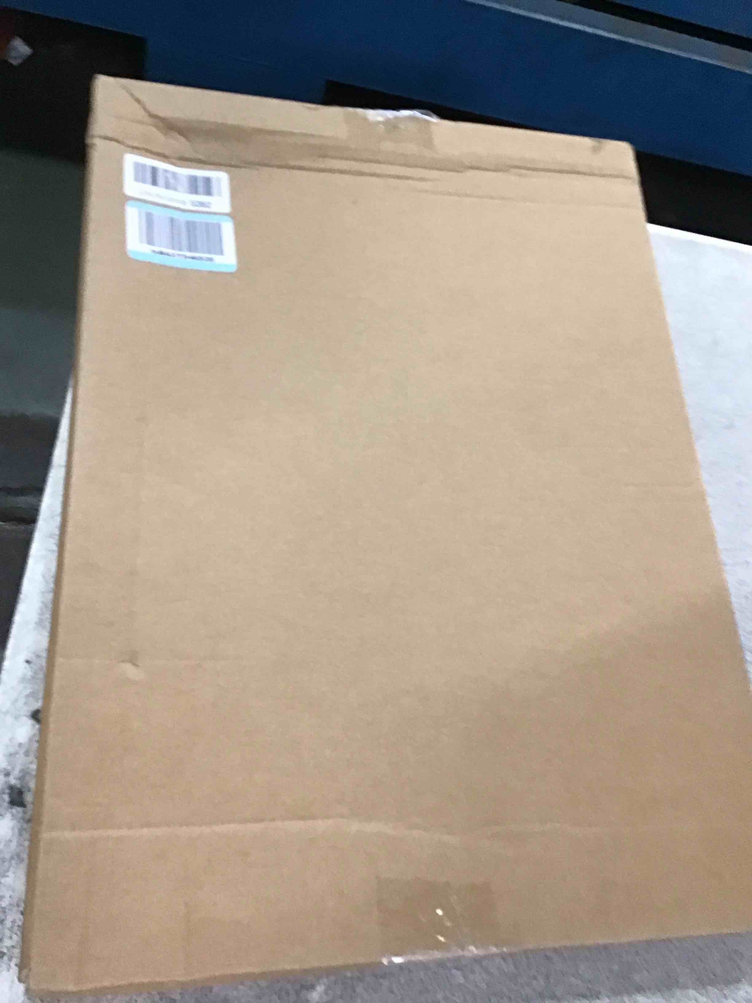 https://s3.amazonaws.com/lotting-images-prod/bidfta/TEA3598024_1750506472491.jpeg