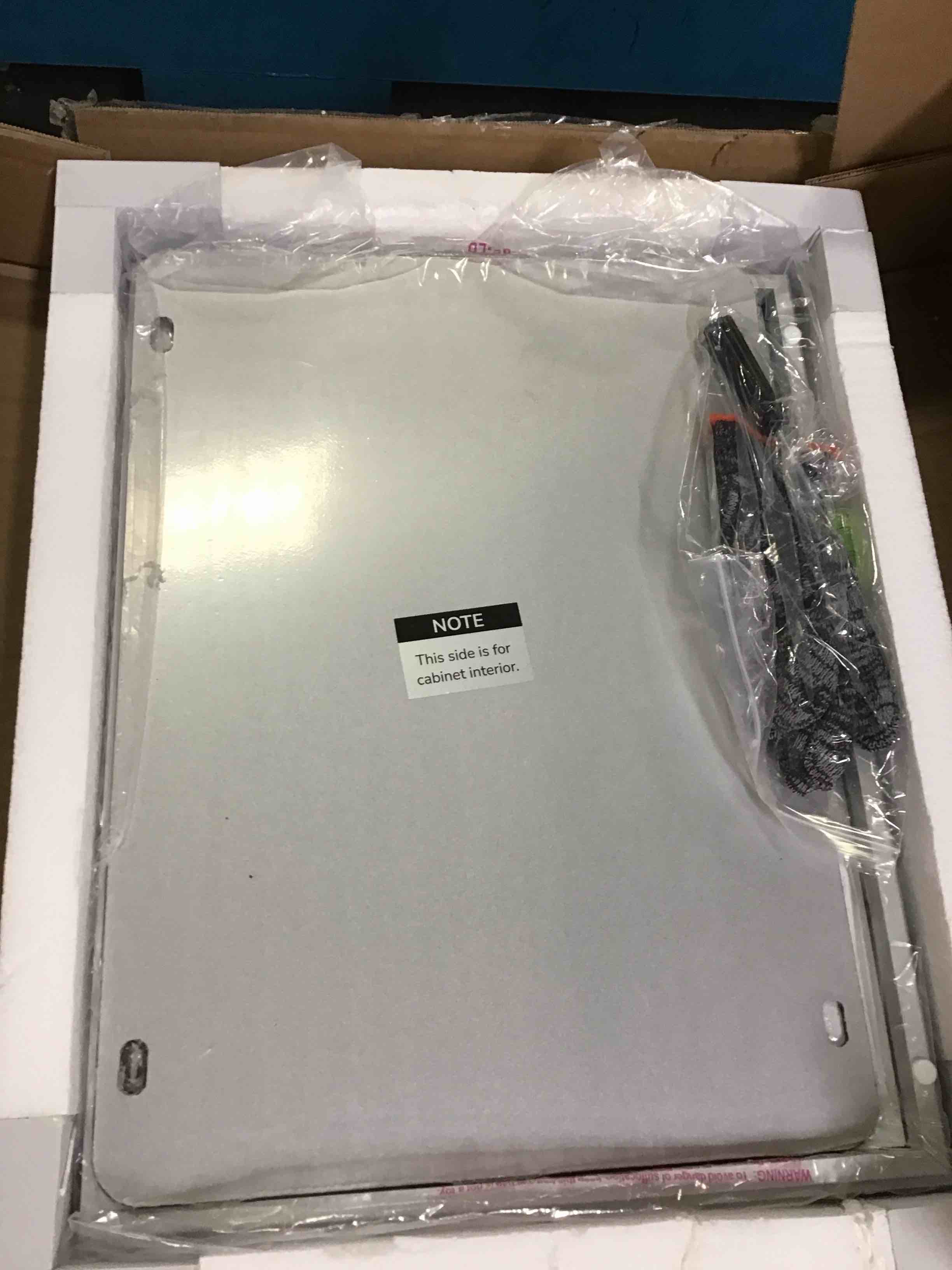 https://s3.amazonaws.com/lotting-images-prod/bidfta/TEA3598134_1750519187077.jpeg