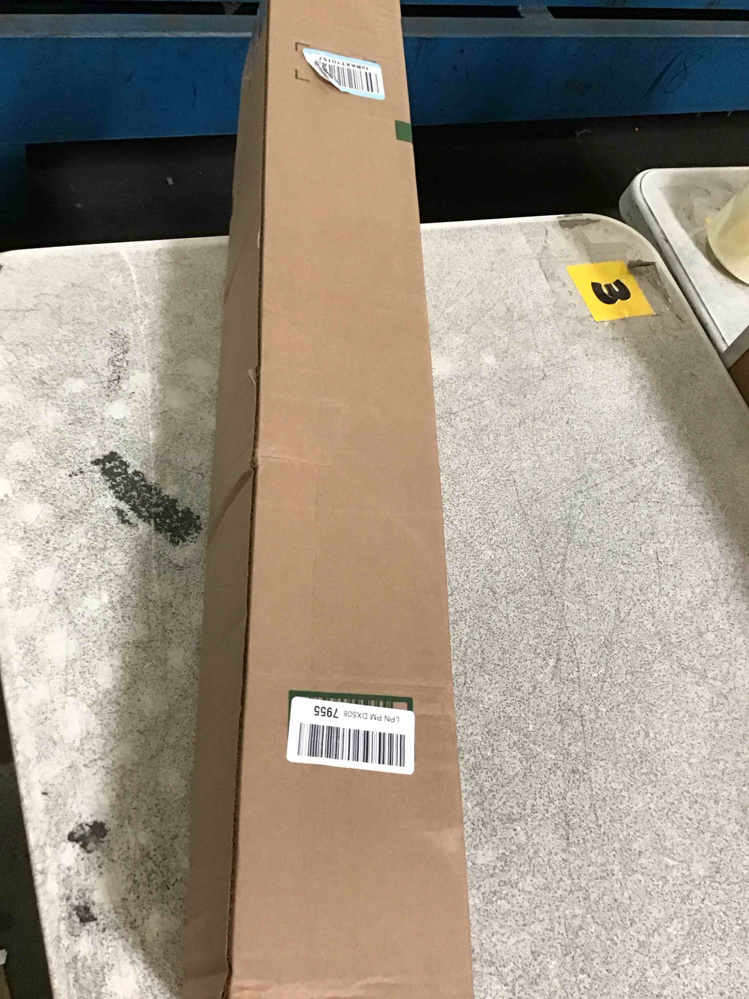 https://s3.amazonaws.com/lotting-images-prod/bidfta/TEA3598149_1750523209502.jpeg
